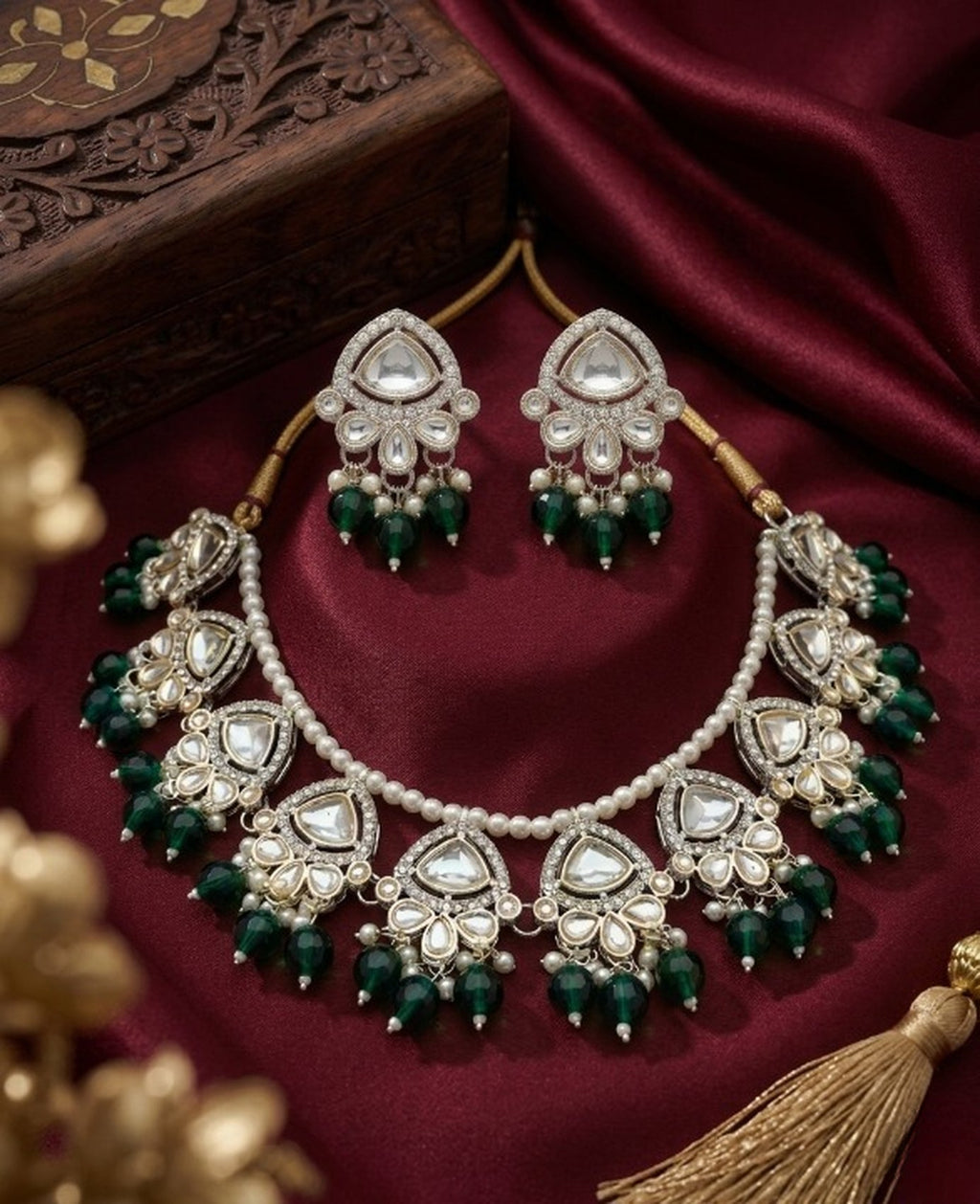 Jewel City Exquisite Kundan Pearl Necklace Set: Gold-Plated Traditional Jewelry for Wedding