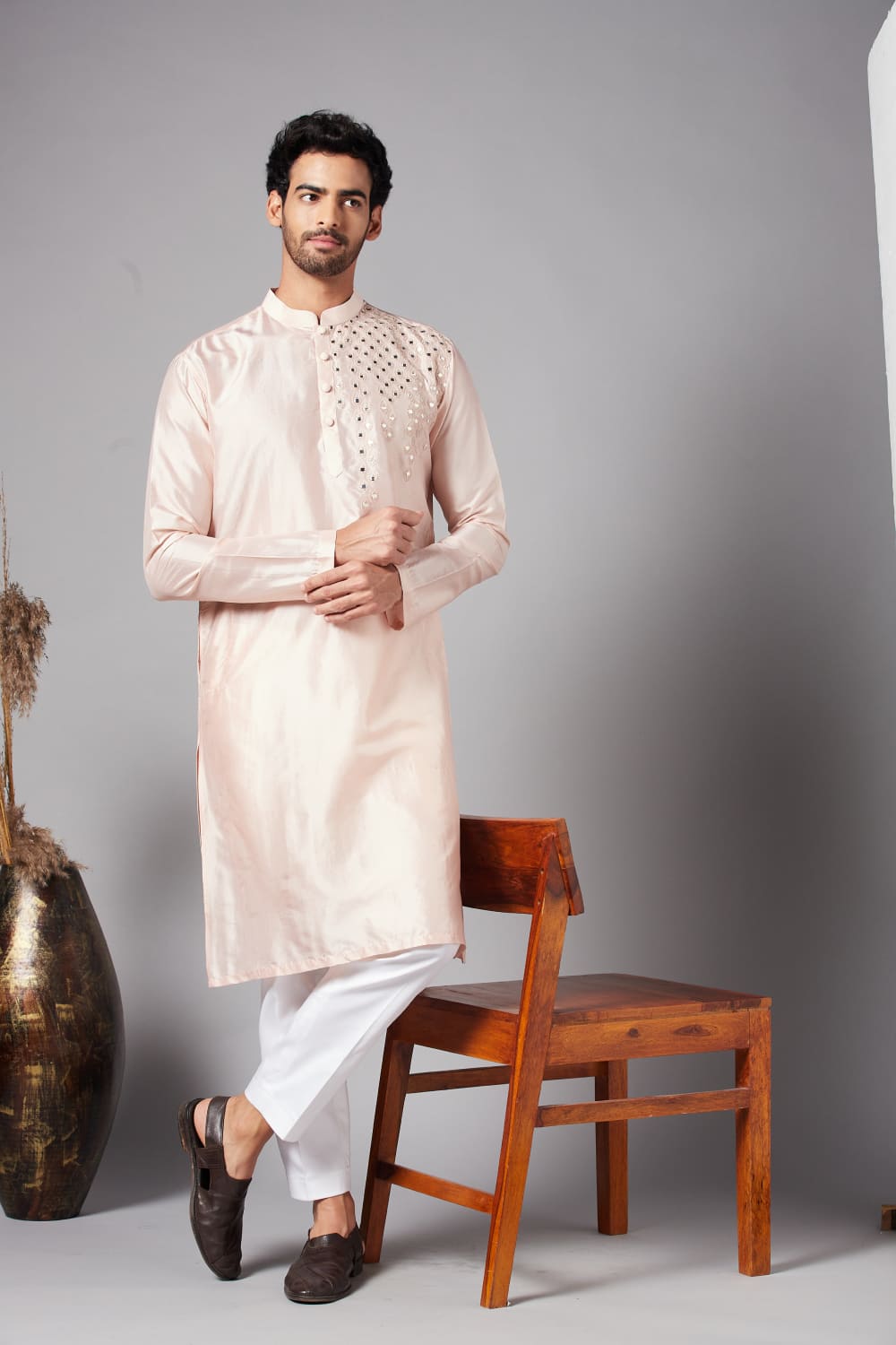 Rooyi Designer Men's Kurta by Hilo Design