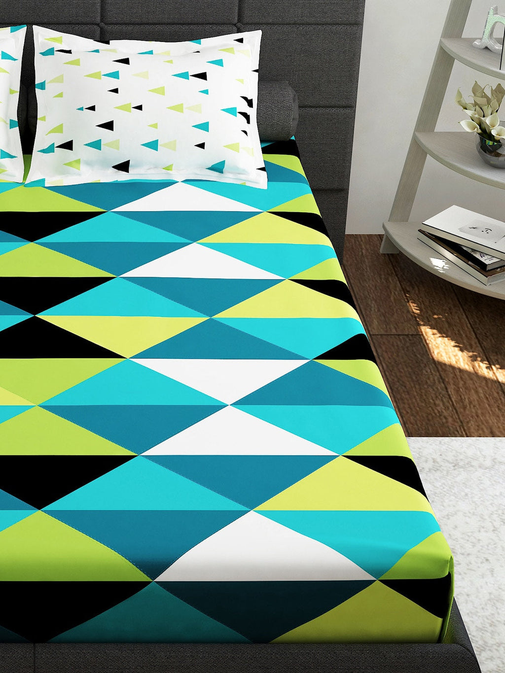 Story@home Ventura Teal & Black Geometric 152 TC Cotton Queen Bedsheet & 2 Pillow Covers