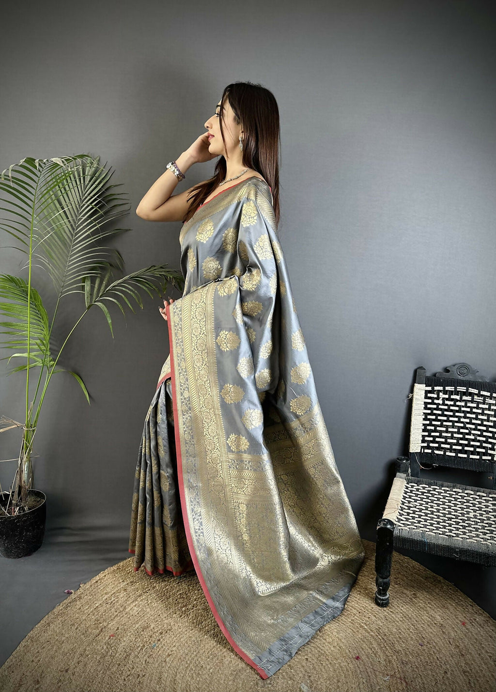 Joban Fashion Grey Ethnic Floral Motifs Soft Lichi Silk Banarasi Saree