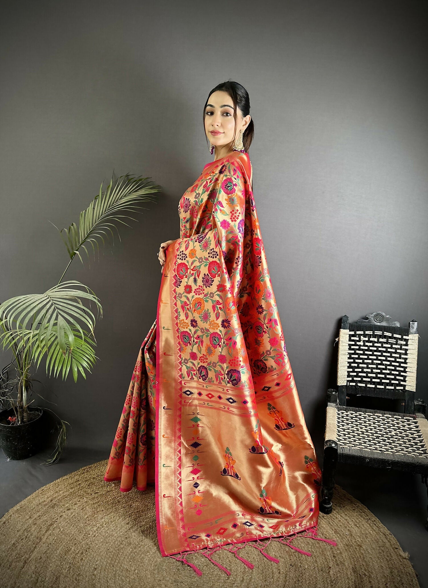 Joban Fashion Rani Pink Intricate Zari Weaving & Vibrant Motifs Soft Silk Paithani Saree