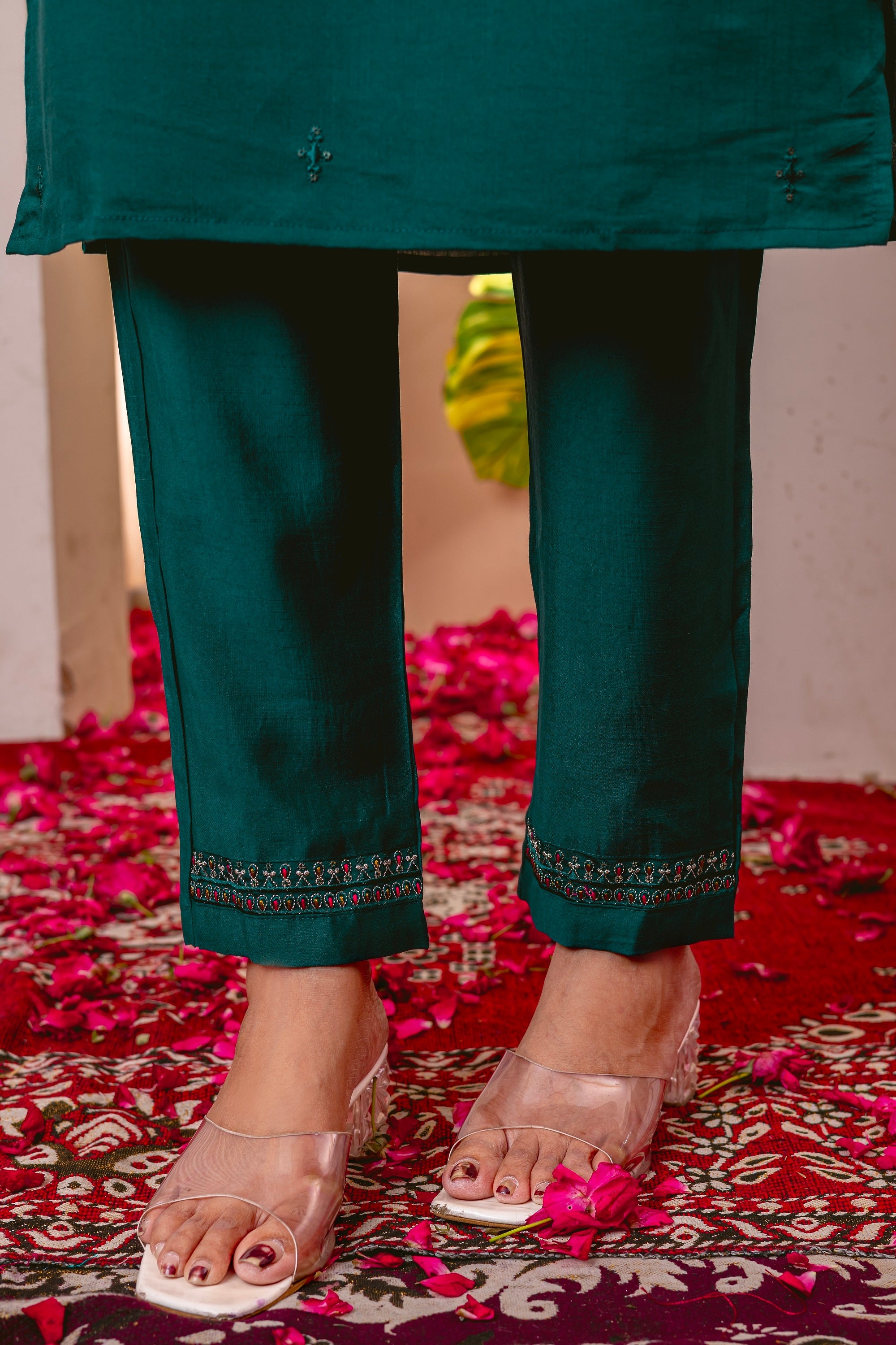 Vedant Vastram Viscose Silk Embroidery & Sequence Work Stitched Kurta Pant Dupatta Set-Green