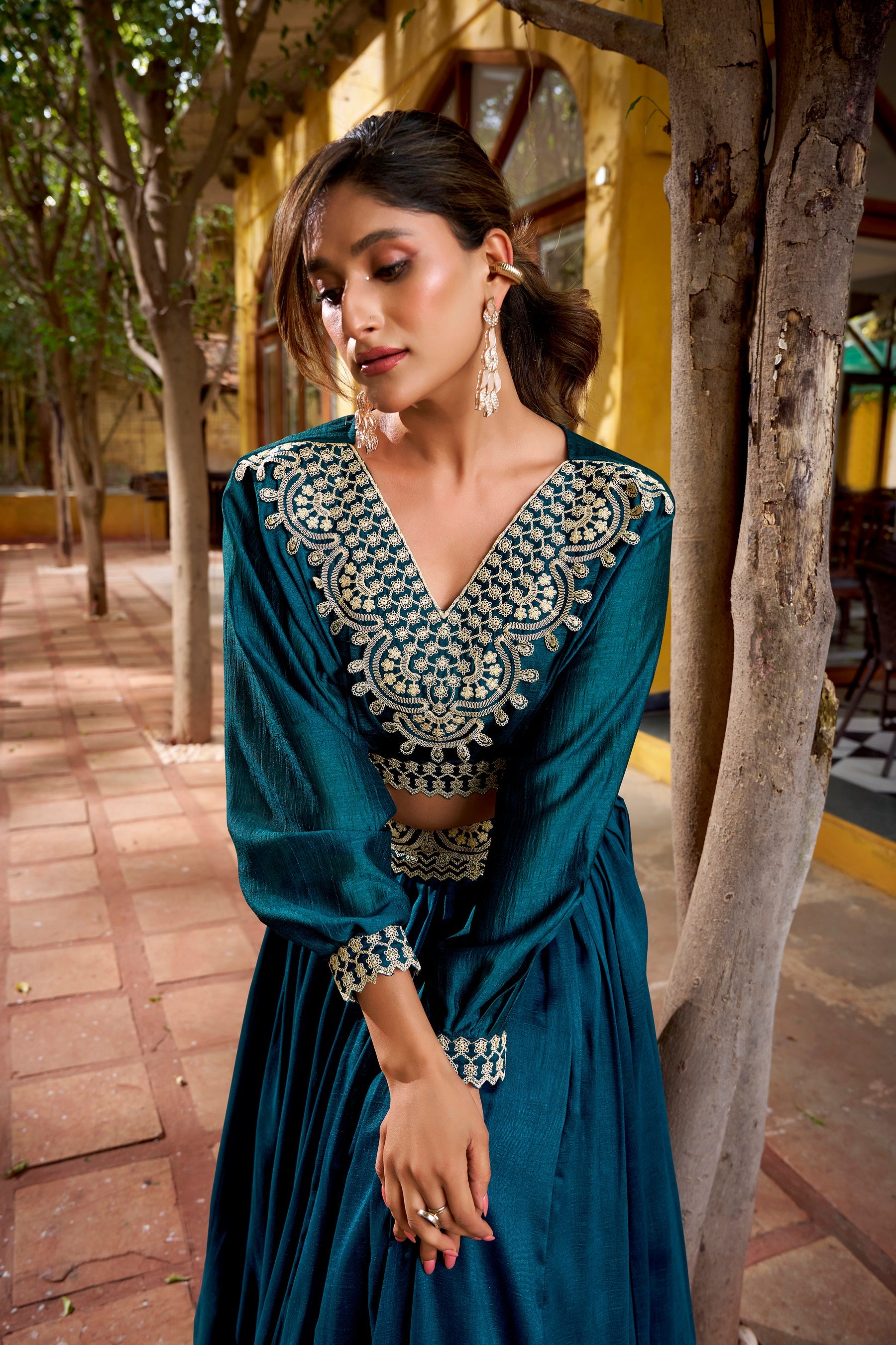 Lorenvalley Fashion Teal Vichitra Silk Thread Embroidery Work Lehenga Choli Co-ord Set