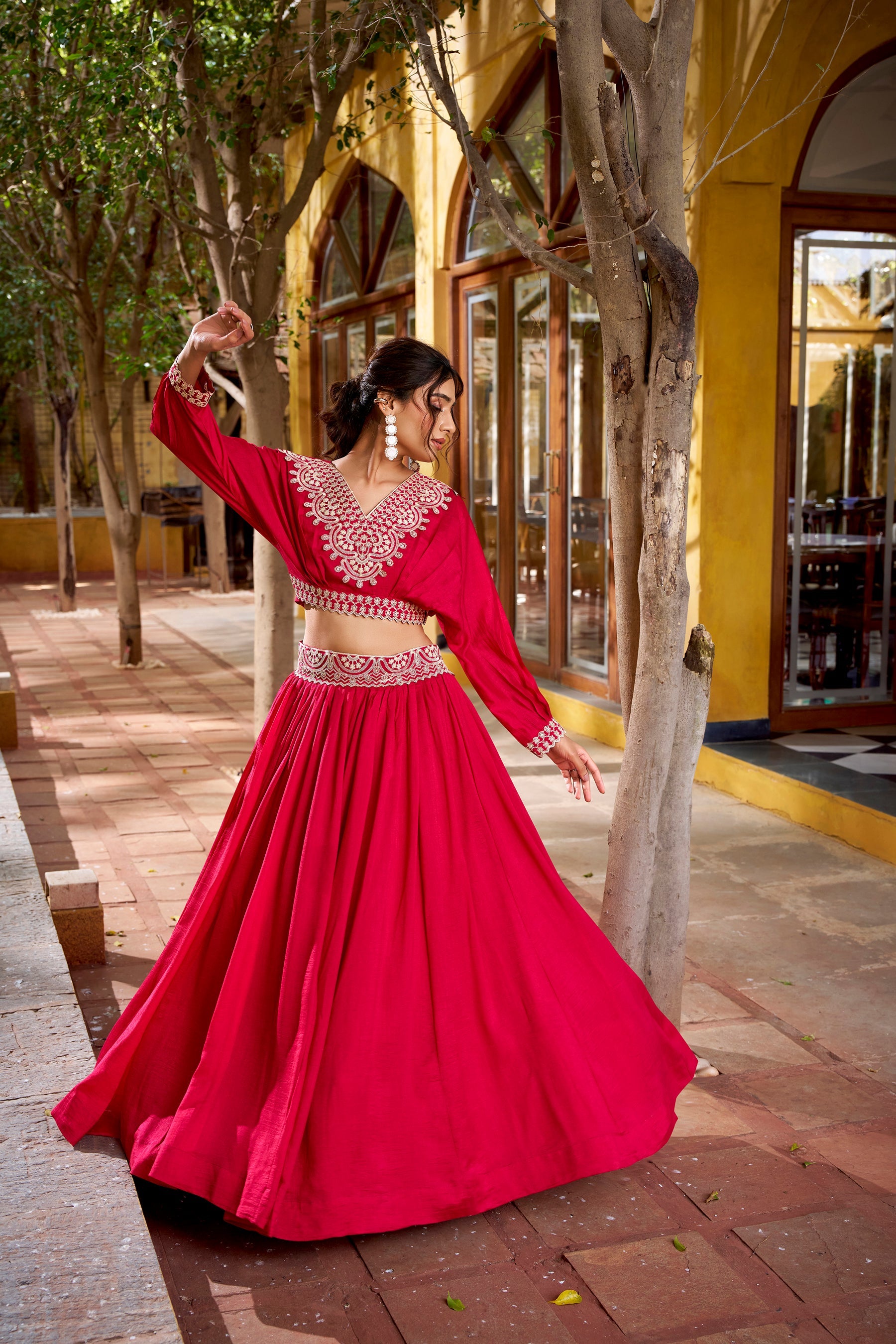 Lorenvalley Fashion Pink Vichitra Silk Thread Embroidery Work Lehenga Choli Co-ord Set
