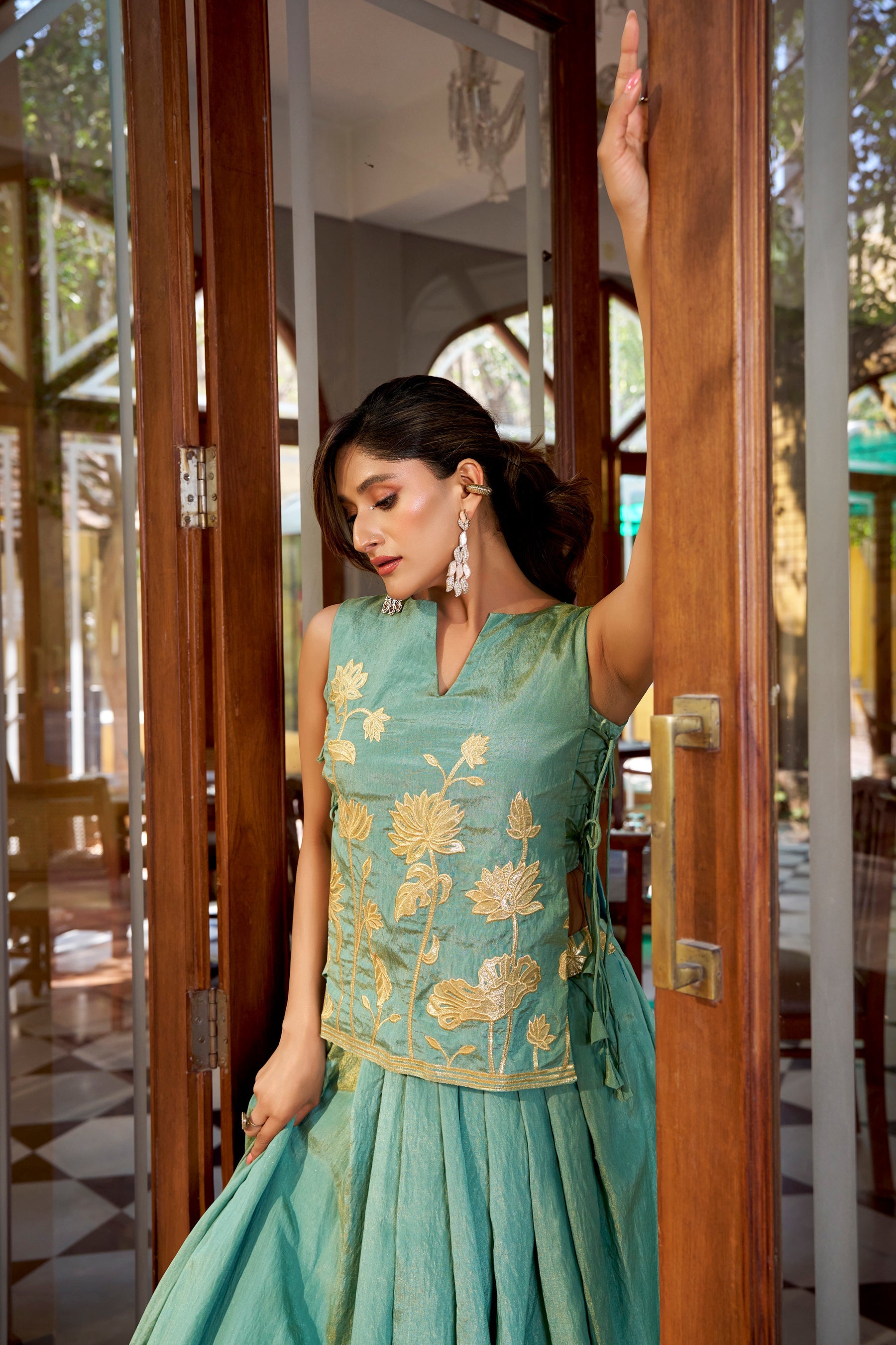 Lorenvalley Fashion Skyblue Pure Shimmer Thread Embroidery with Foil Work Lehenga Choli Co-ord Set