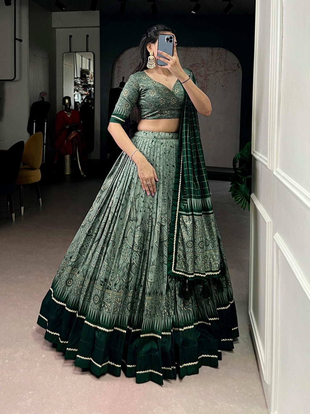 Lorenvalley Fashion Green Tasar Silk Kalamkari Print With Lace Border Lehenga Choli with Dupatta