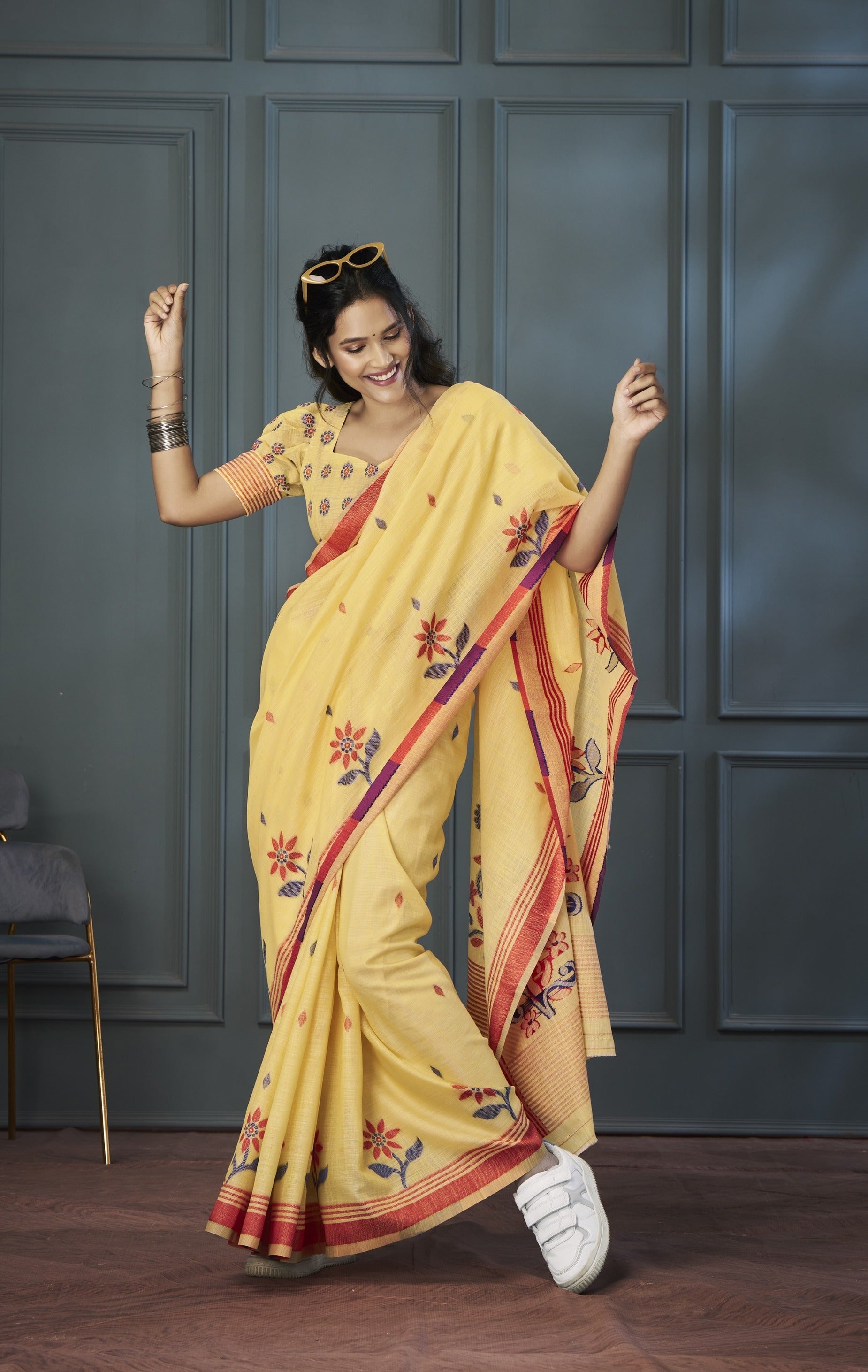 Anaita Yellow Designer Weaving Handloom Linen Saree With Blouse