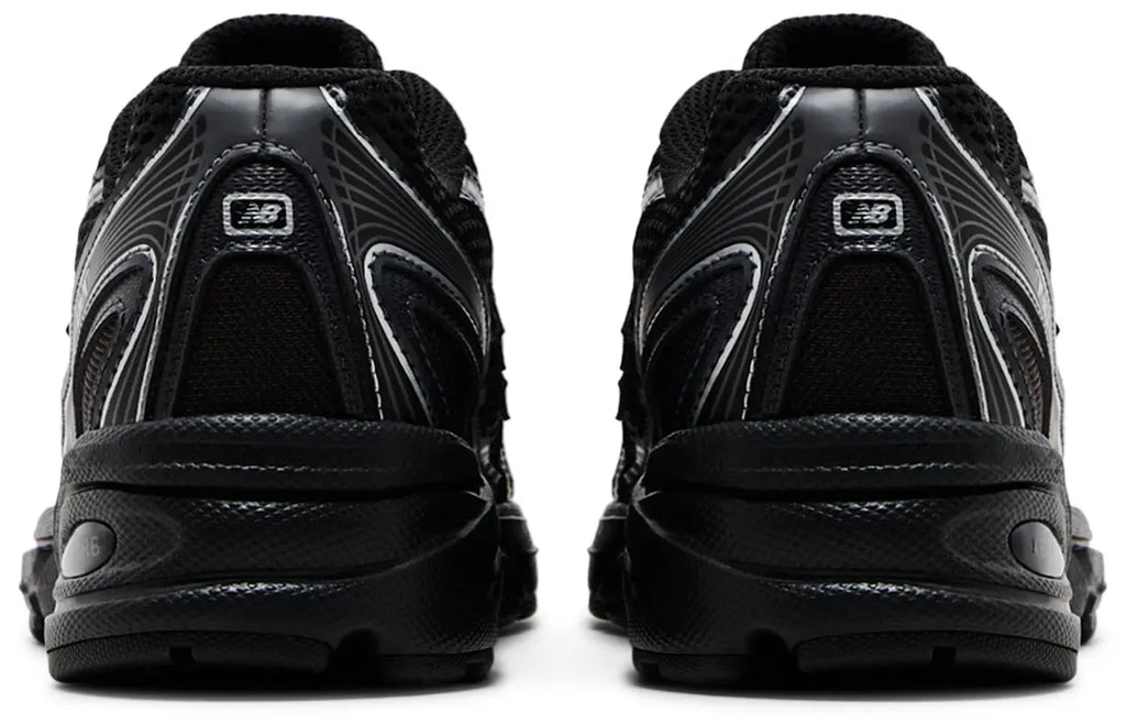 New Balance 740 Black Silver Metallic (GS)
