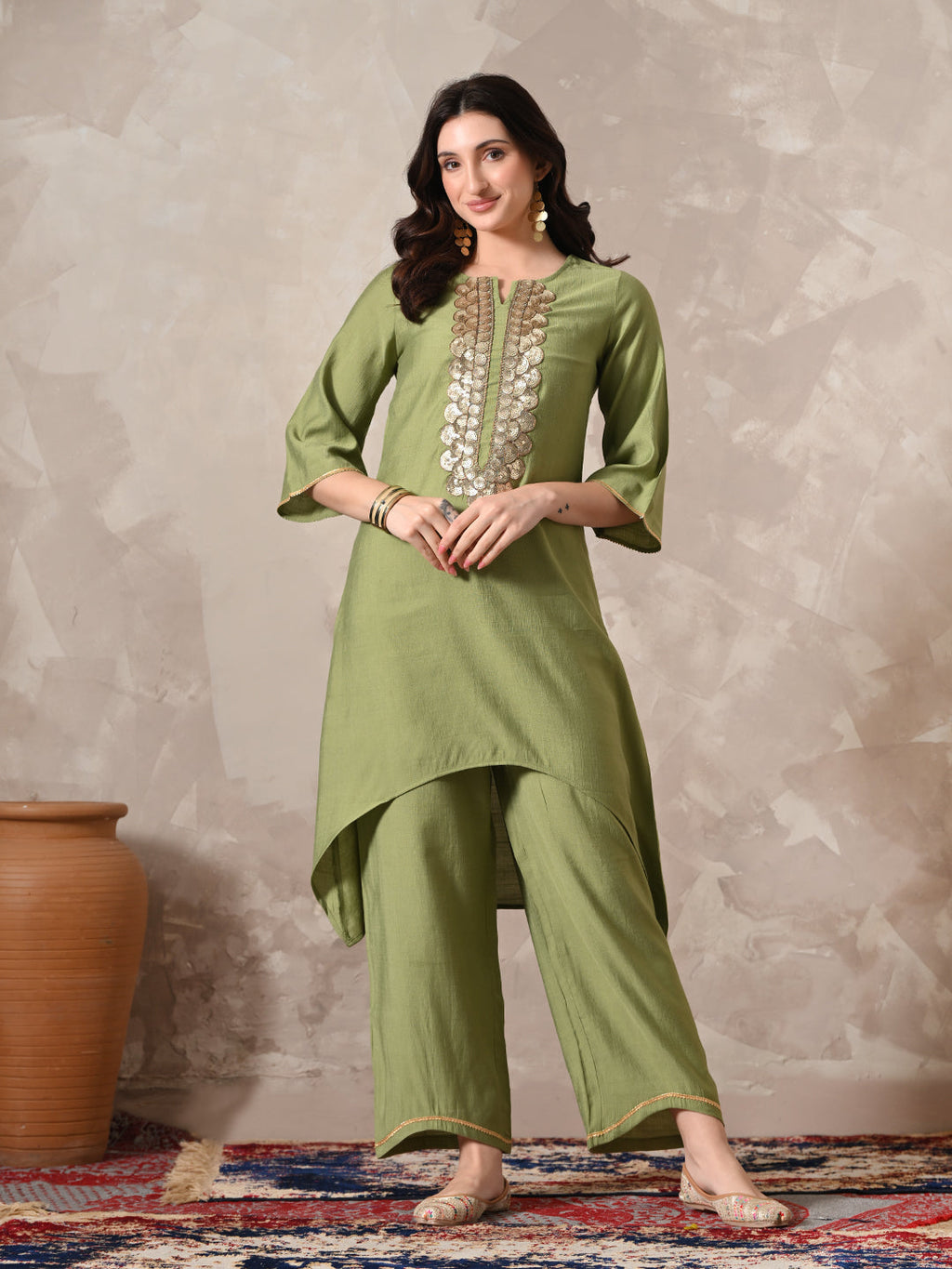 Myshka Women Green Floral Yoke Design Sequinned A-Line Kurta Set with Dupatta