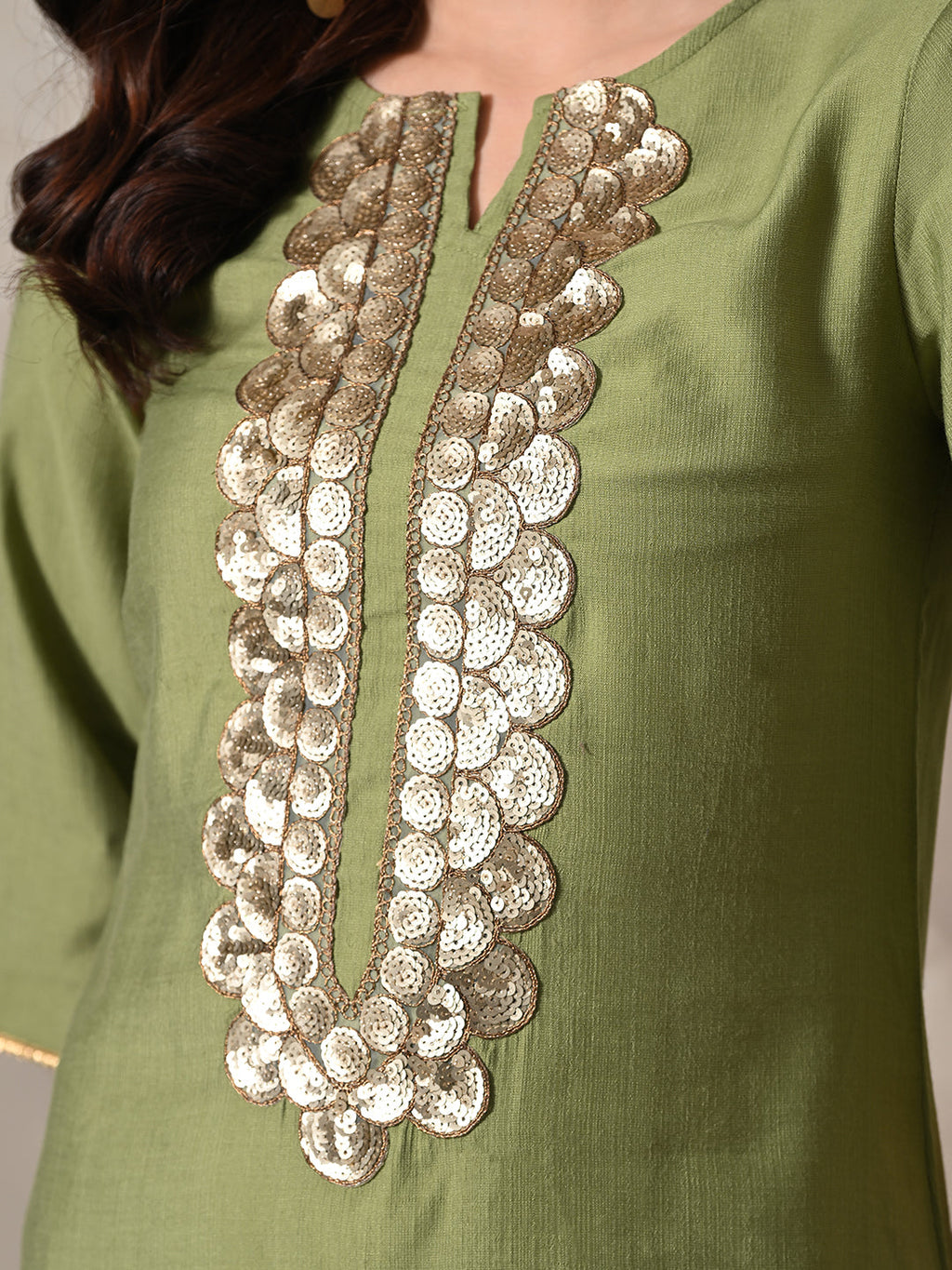 Myshka Women Green Floral Yoke Design Sequinned A-Line Kurta Set with Dupatta