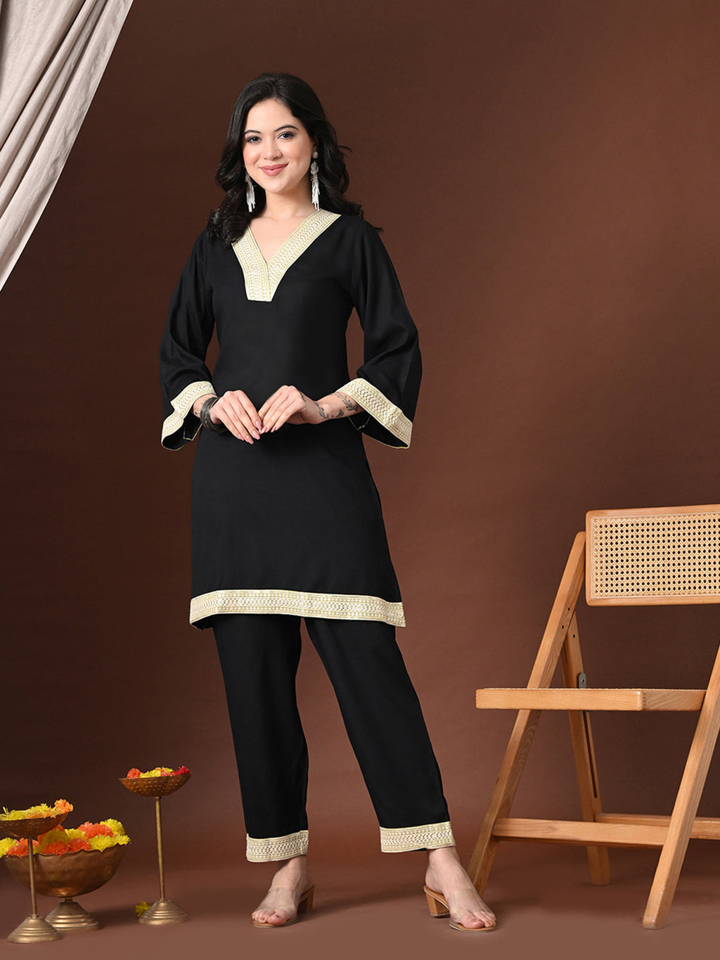 Myshka Women Black Rayon Three-Forth Sleeve Kurta with Trouser