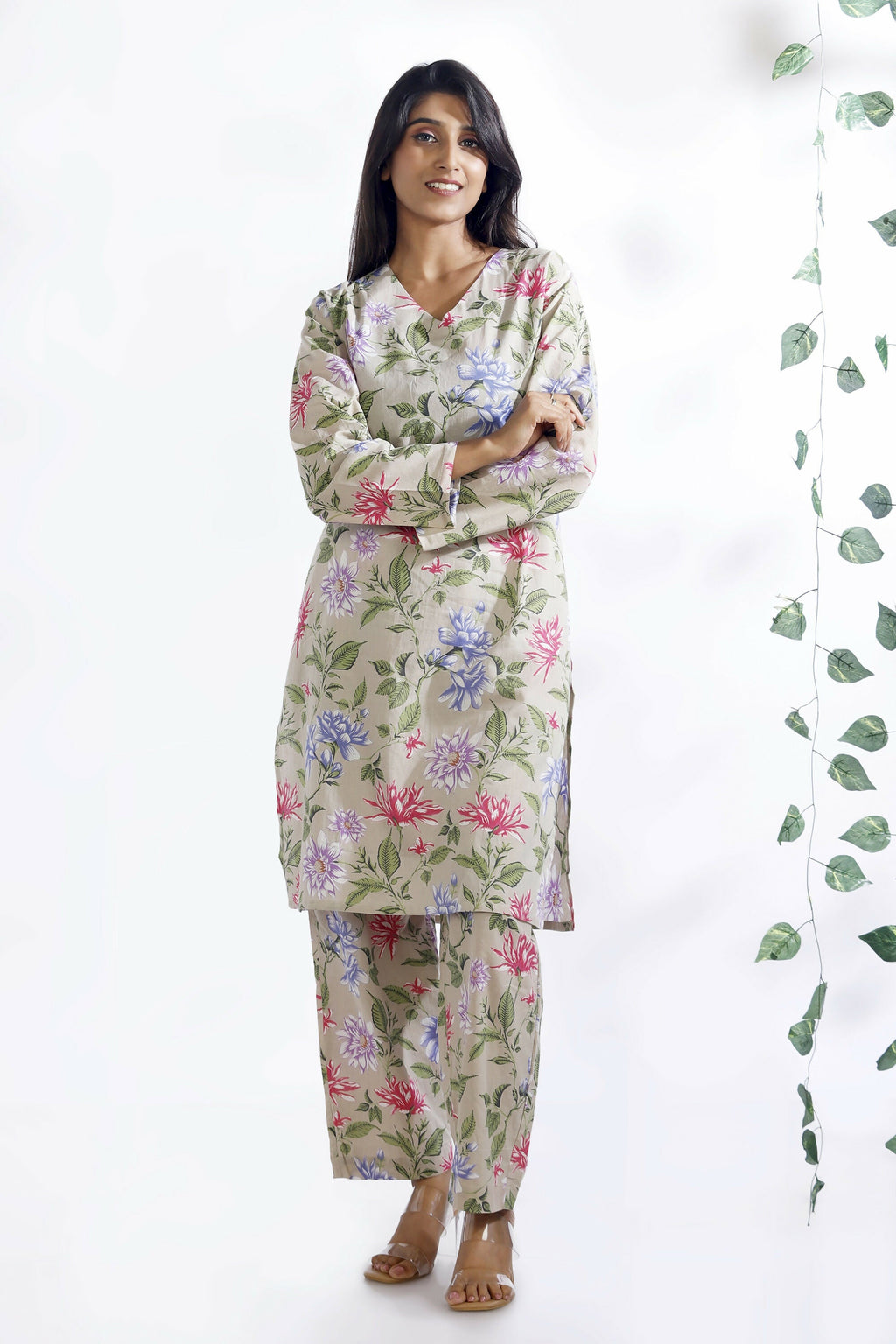 Breathables Women’S Loungewear Long Kurta Co-Ord Set Cotton Cream Floral Print