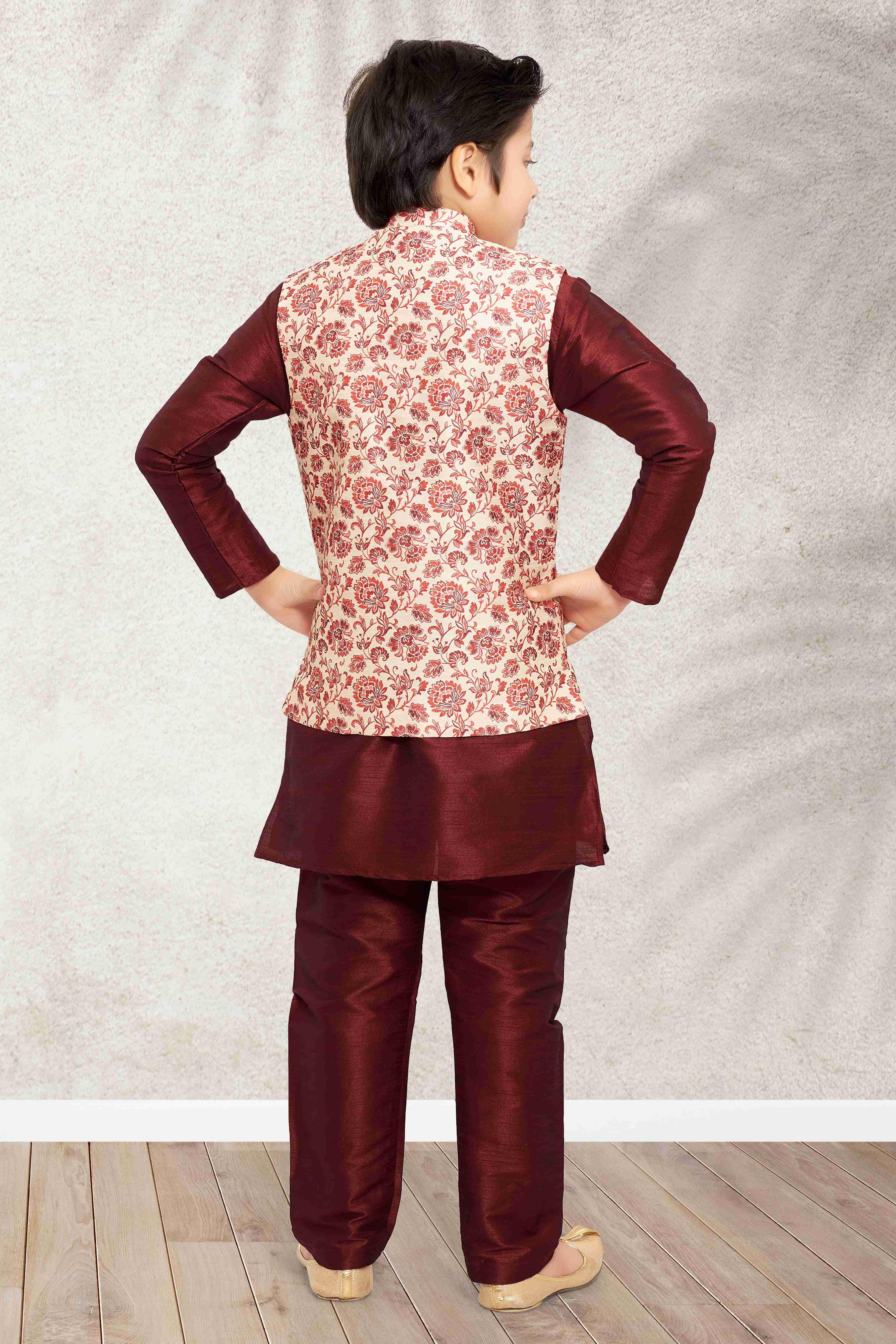 Raivat Ethnic Banarasi Silk Digital Printed Kurta Pajama With Jacket In Cream Colour