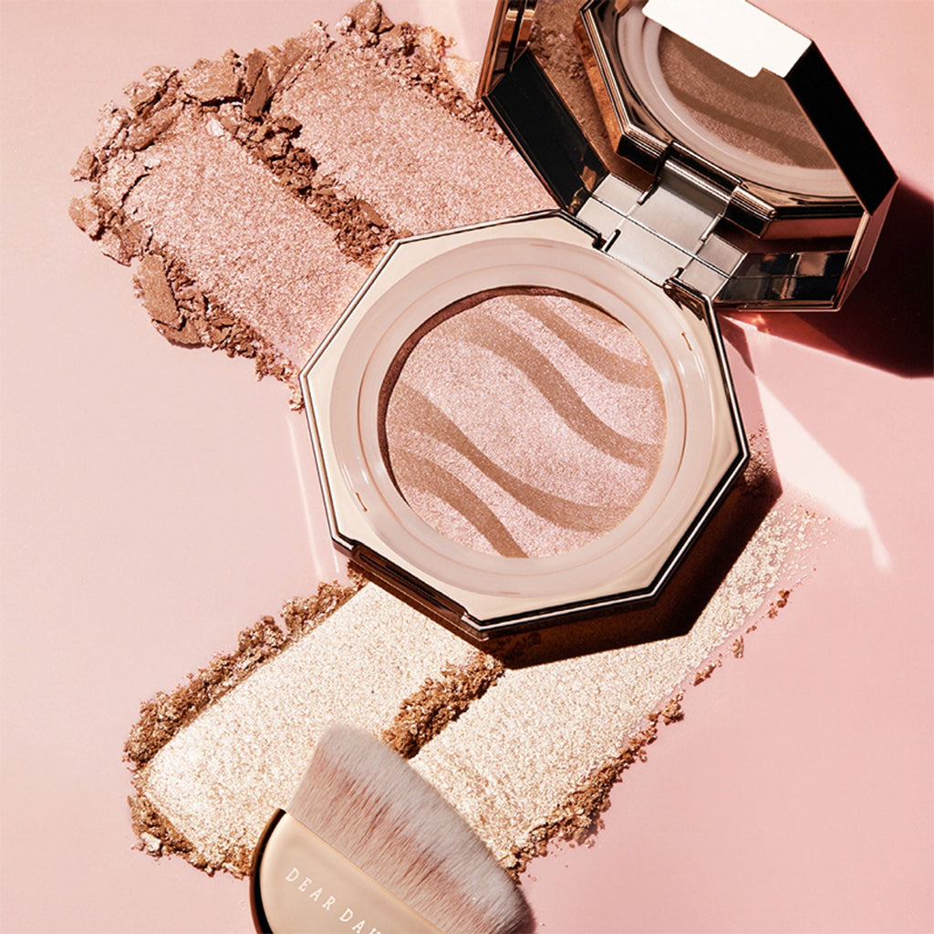 Dear Dahlia Blooming Edition Endless Glow Illuminator - Oasis
