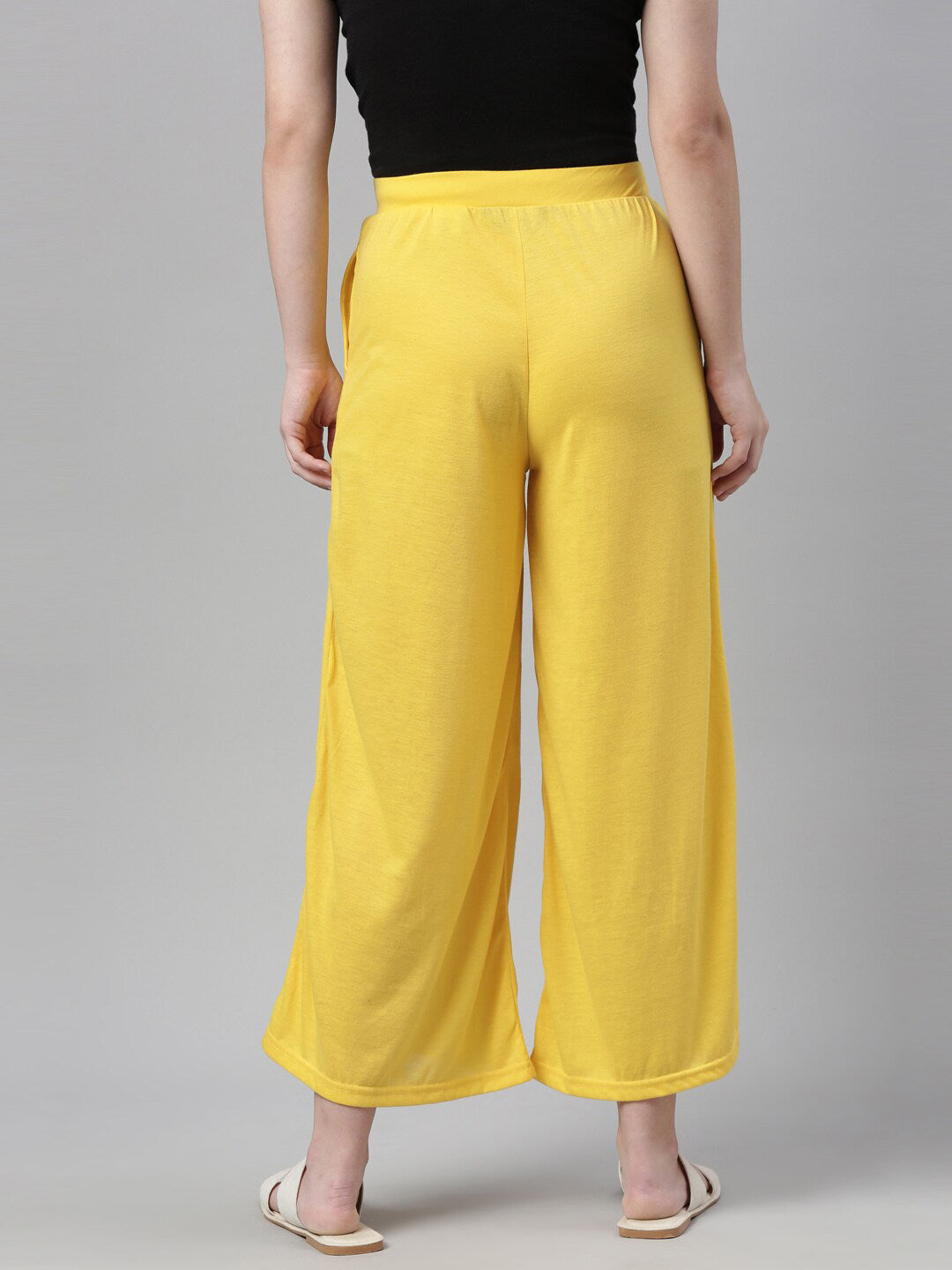 Souchii Women Yellow Knitted Palazzos