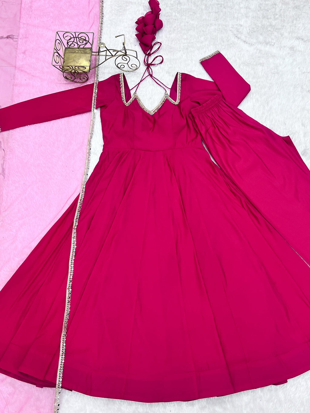 Lorenvalley Fashion Magenta Roman Silk Chanderi Yoke Fancy Lace Pattern Anarkali Gown Pant With Dupatta