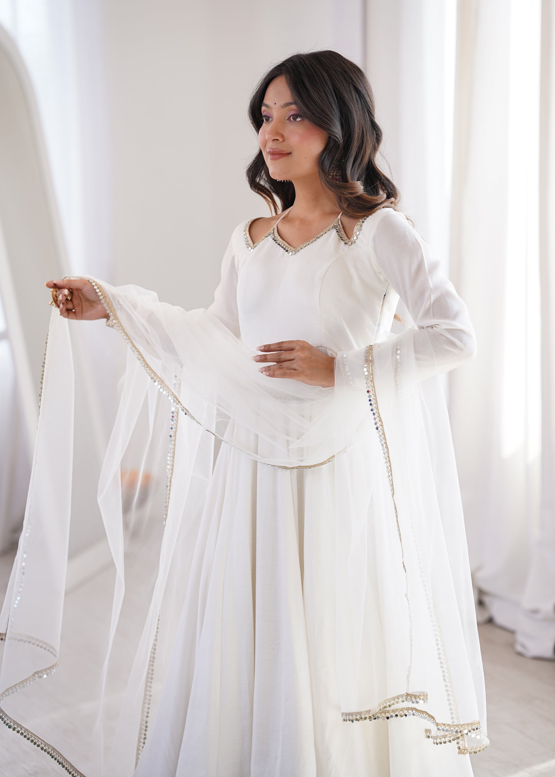 Lorenvalley Fashion White Romansilk Chanderi Yoke Fancy Lace Pattern Anarkali Gown Pant with Dupatta