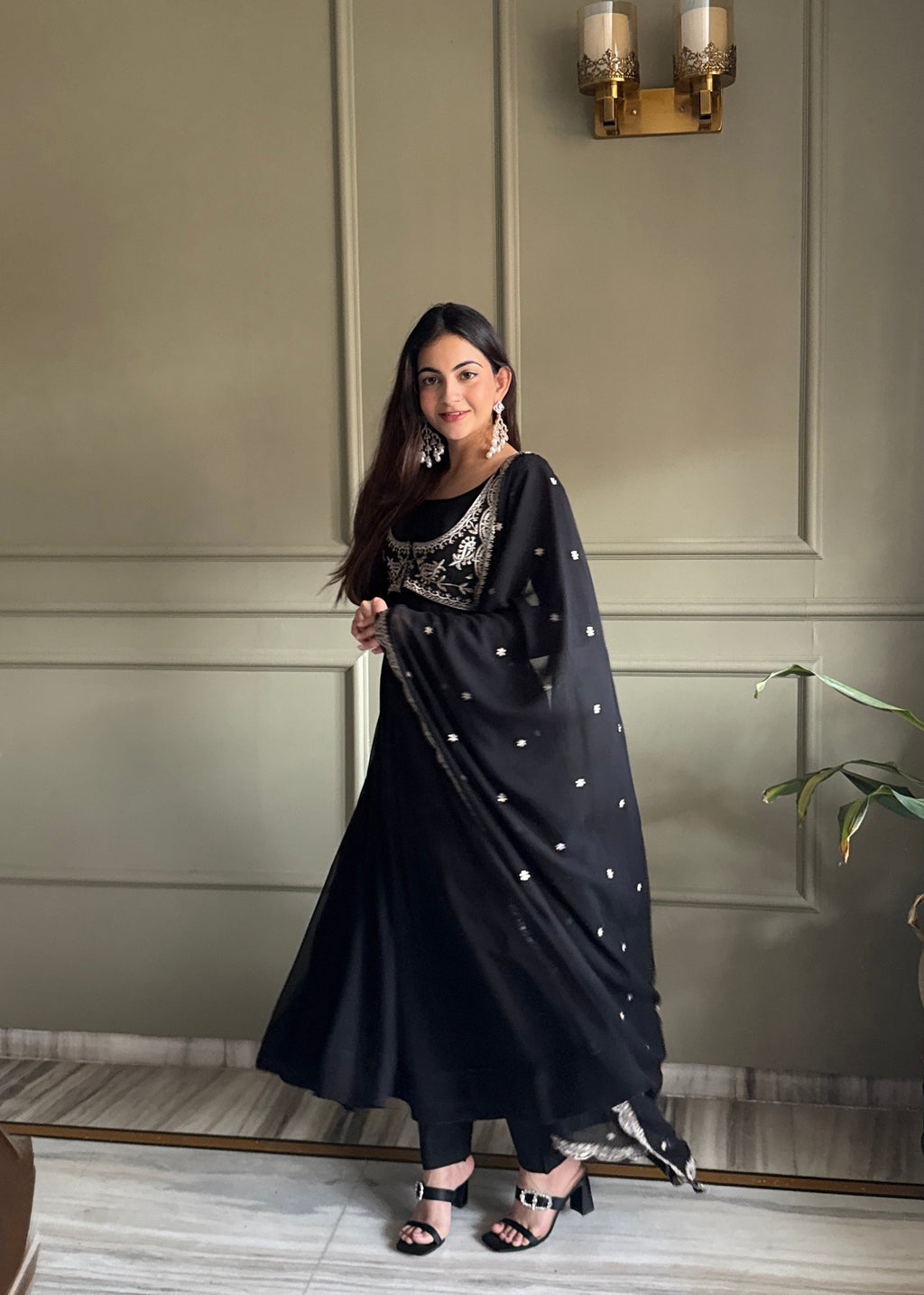 Lorenvalley Fashion Black Faux Georgette Yoke Fancy Work Koti 16 Kali Anarkali Gown Pant with Dupatta