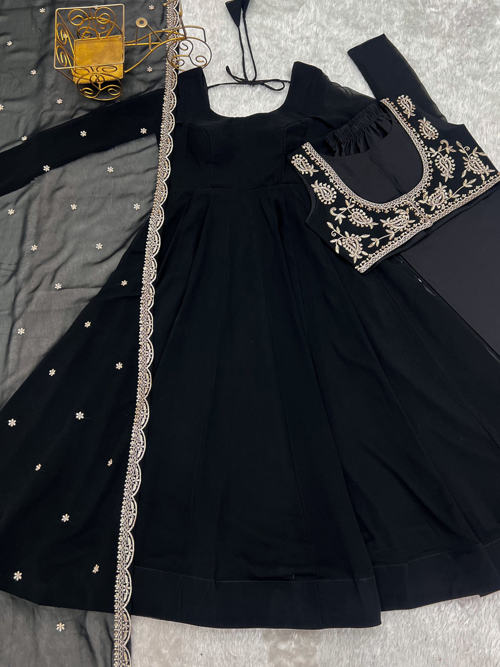 Lorenvalley Fashion Black Faux Georgette Yoke Fancy Work Koti 16 Kali Anarkali Gown Pant with Dupatta
