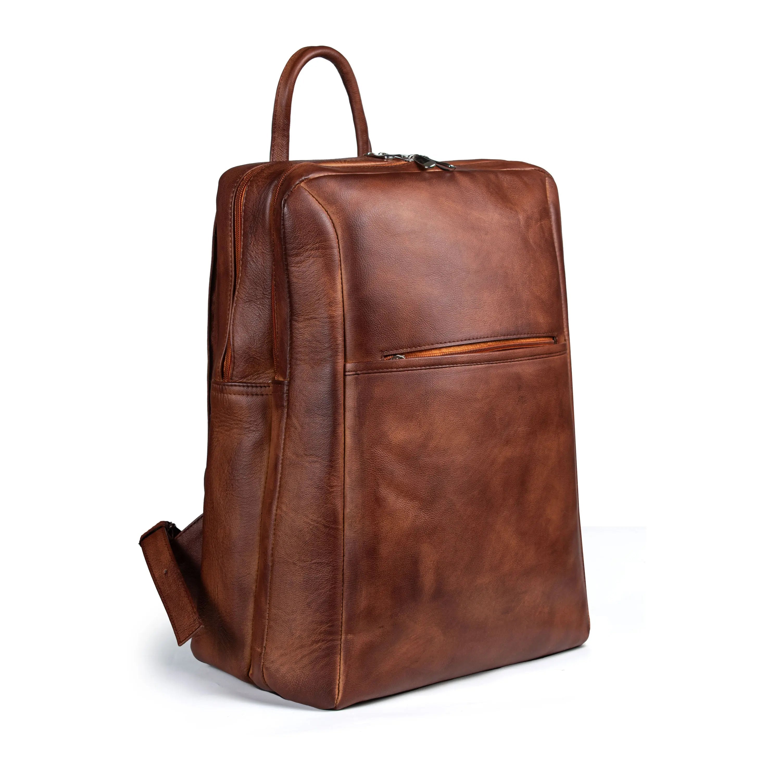 Trekker Leather Backpack – Rugged Elegance for Everyday Adventures