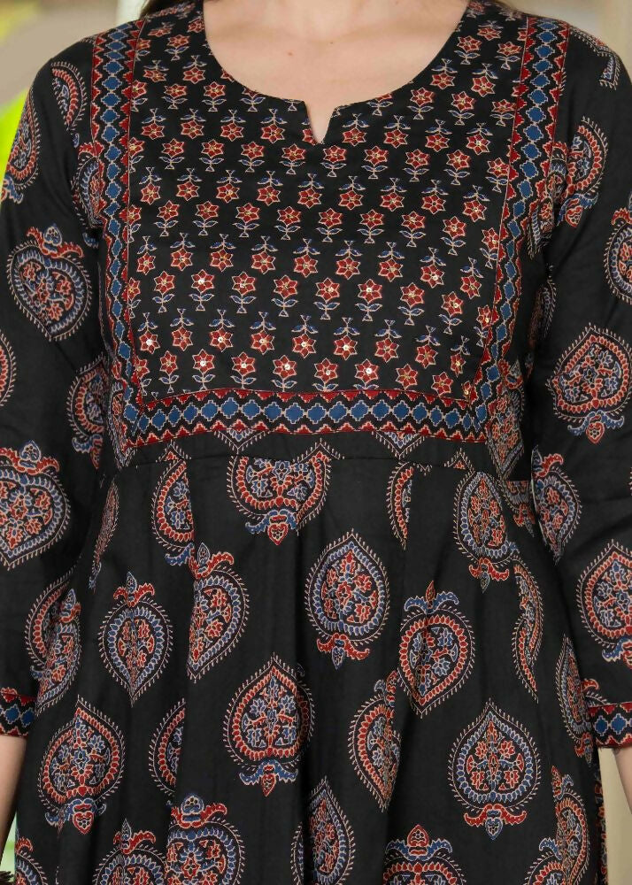Jaimini Women Cotton Printed Round Neck 3/4 Sleeves Calf Length Flared Kurta Pant And Dupatta Set