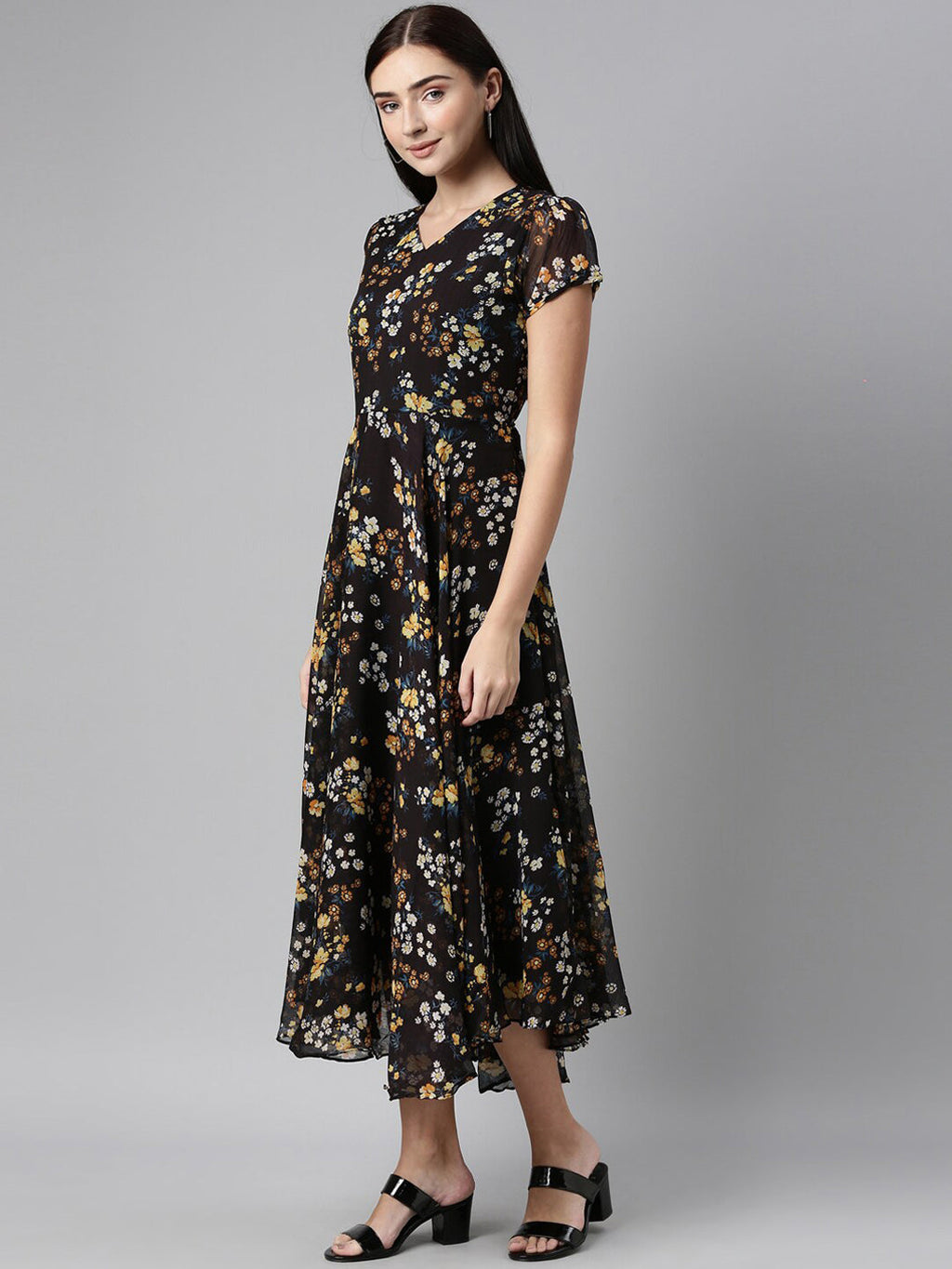 Souchii Women Black Floral Chiffon Maxi Dress