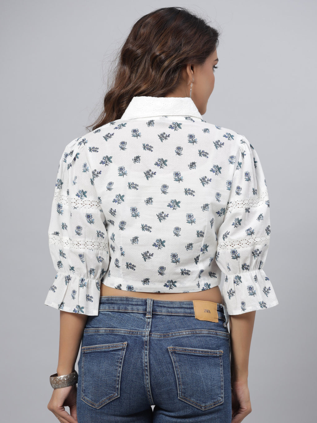 Juniper Women's White Printed Straight Top