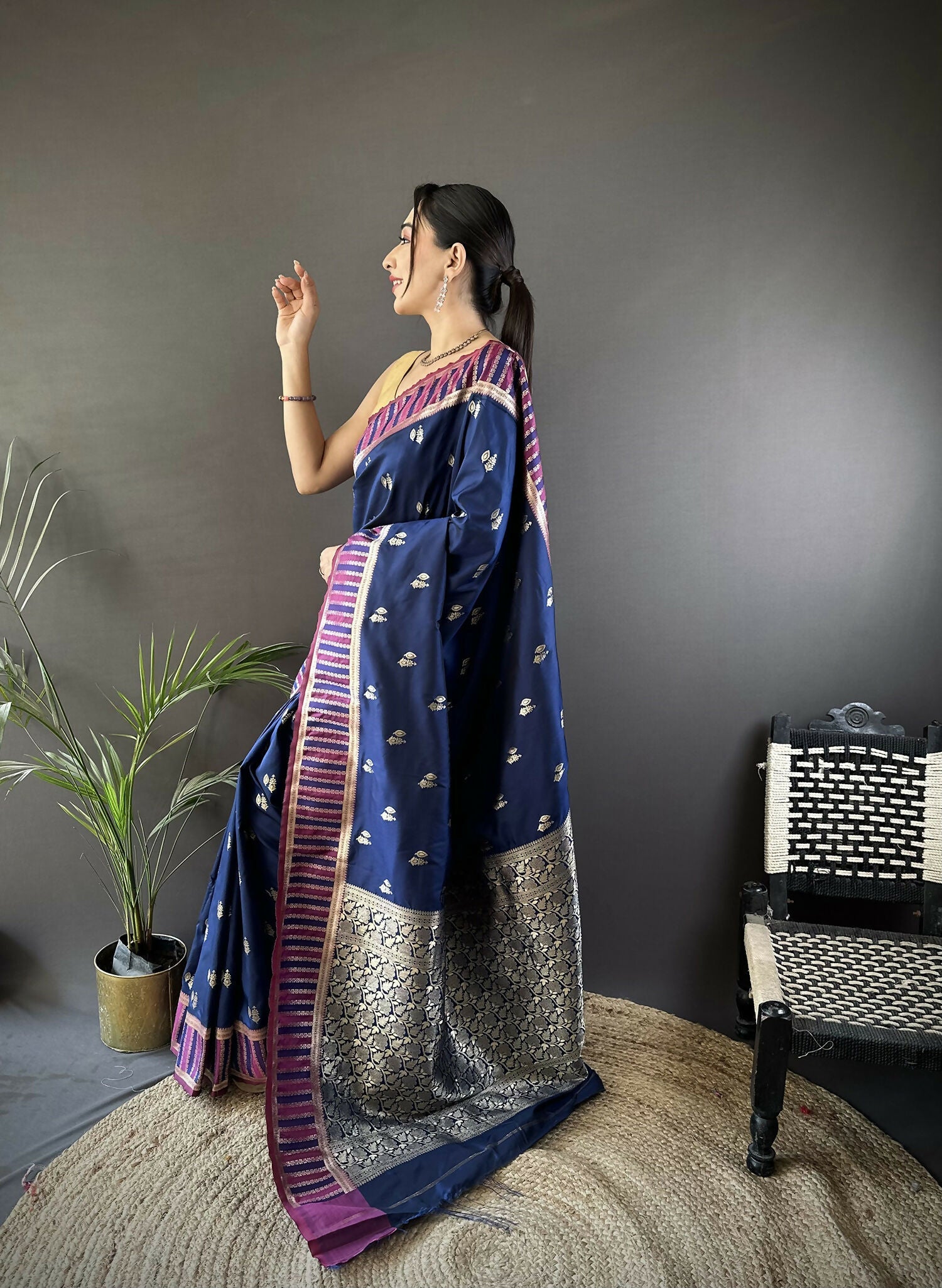 Joban Fashion Royal Blue Woven Zari Motifs Lichi Silk Banarasi Silk Saree