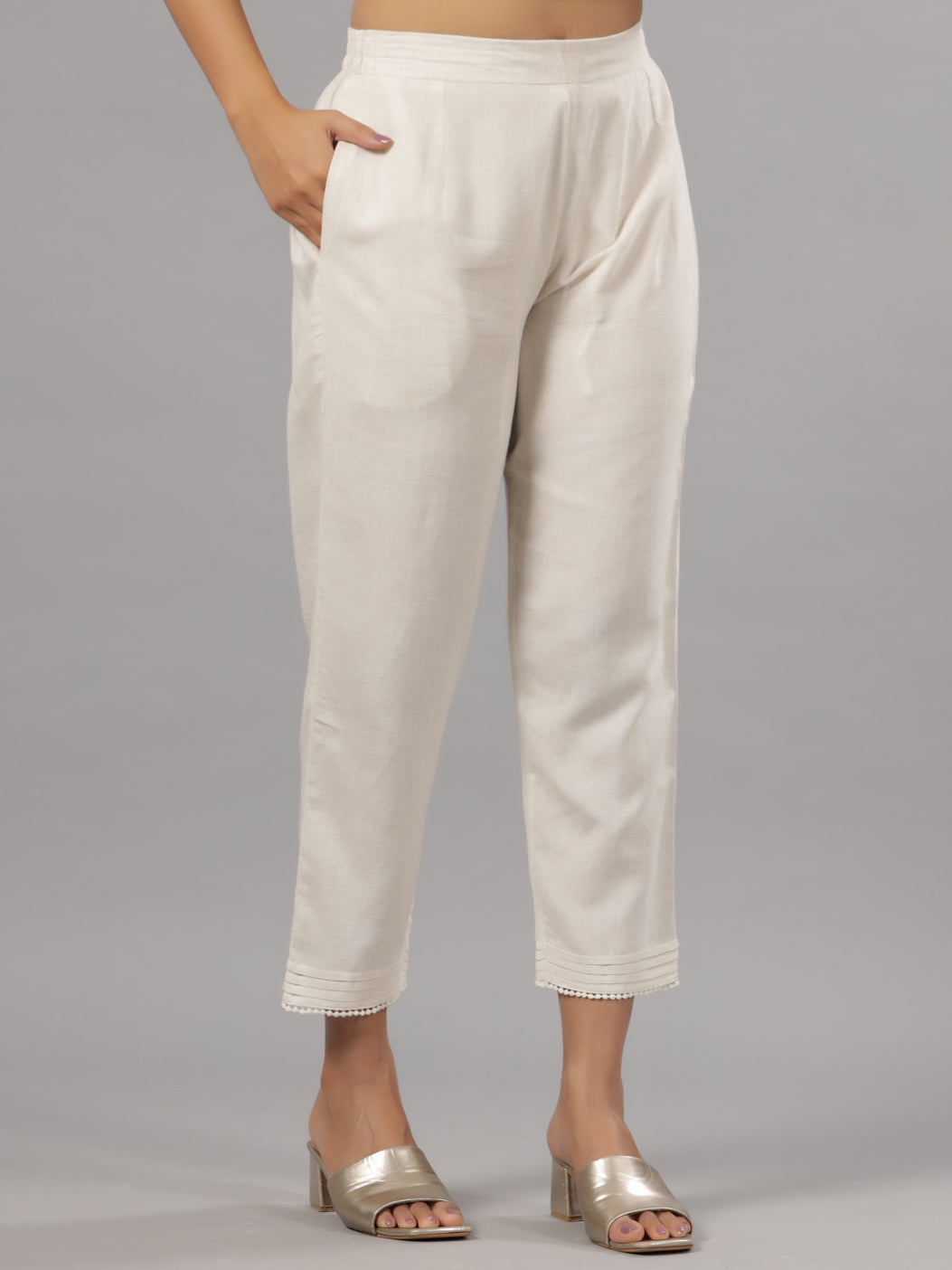 Juniper Women Natural Liva Rayon Solid Pants