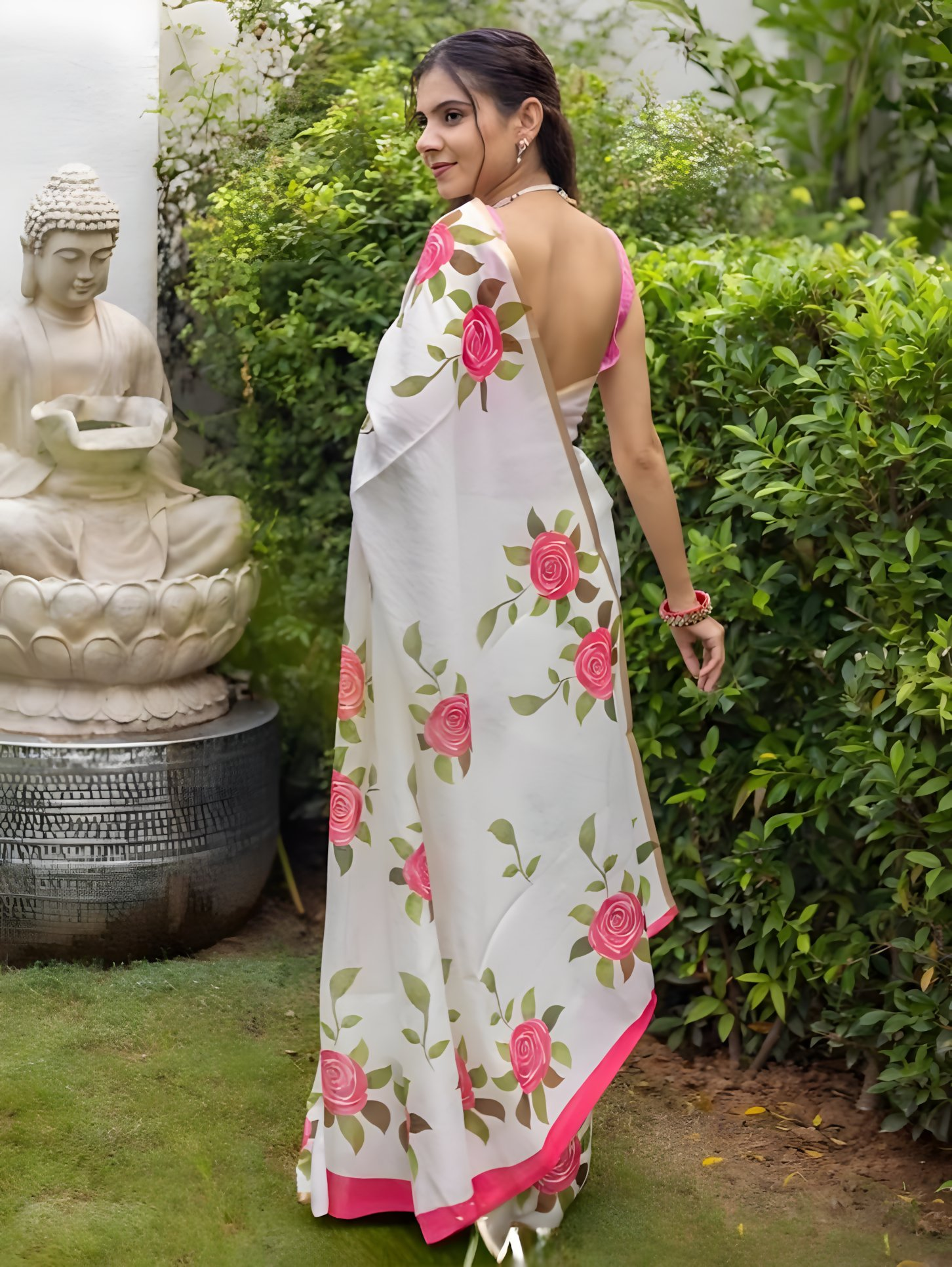 Prime Volt Women's White & Pink Floral Digital Print Soft Linen Saree With Gold Zari Border & Blouse