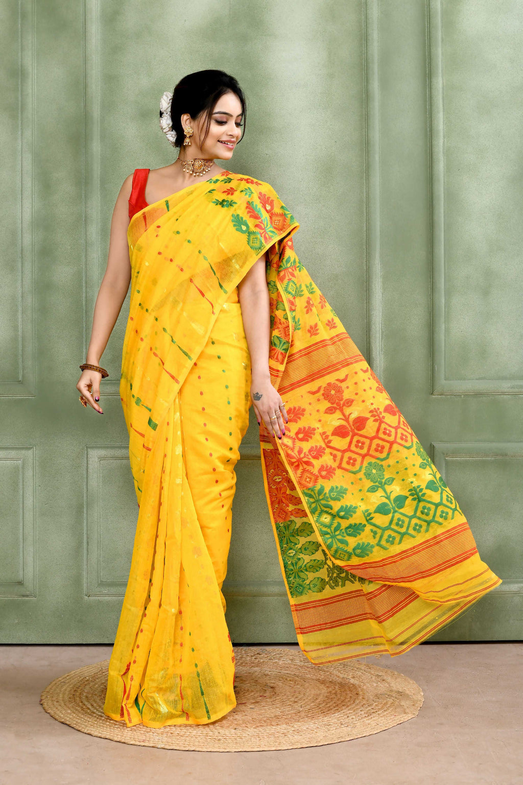 Piyari Fashion Women's Yellow Embellished Cotton Blend Jamdani Saree