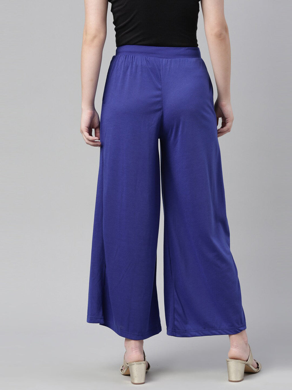 Souchii Women Navy Blue Knitted Palazzos