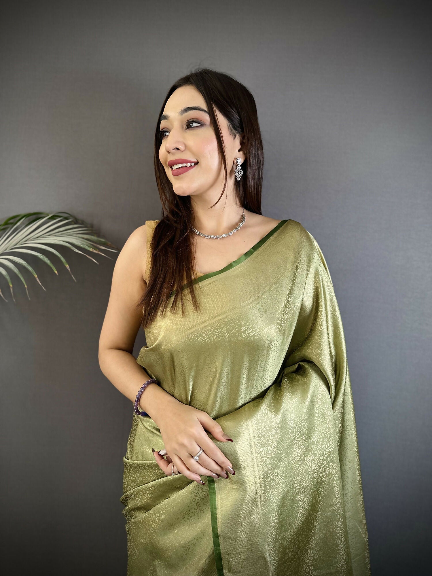 Joban Fashion Sage Green Floral Motifs & Ethnic Design Soft Satin Silk Kanchipuram Saree
