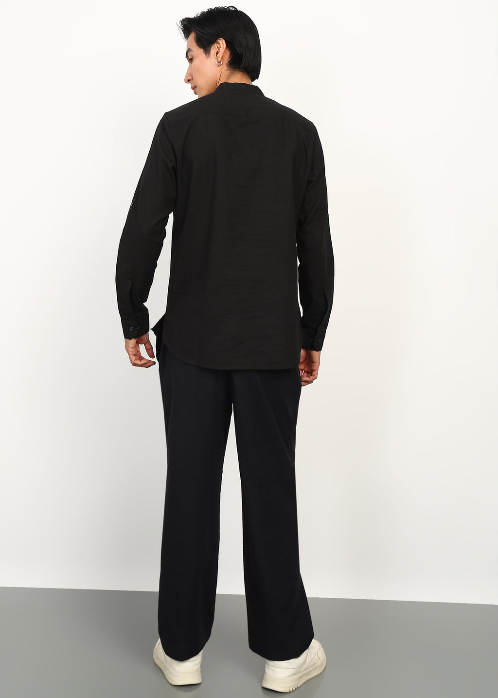 Fabmade Noir Linen Kurta Set