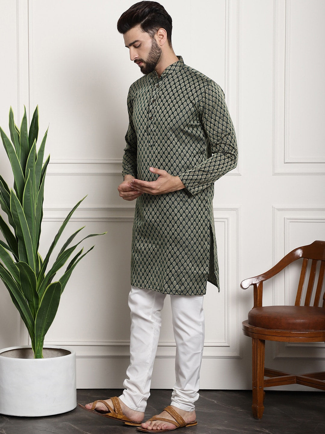 Sojanya Floral Printed Mandarin Collar Kurta With Churidar