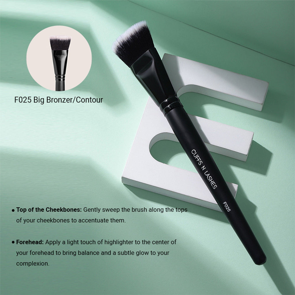 CUFFS N LASHES Big Bronzer Contour Brush - F025
