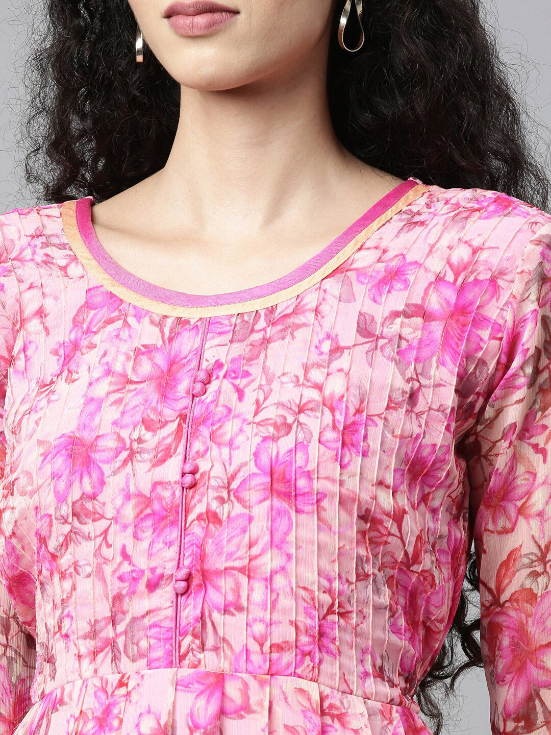 Souchii Beautiful Pink & peaches N Cream Floral Layered Chiffon Midi Dress