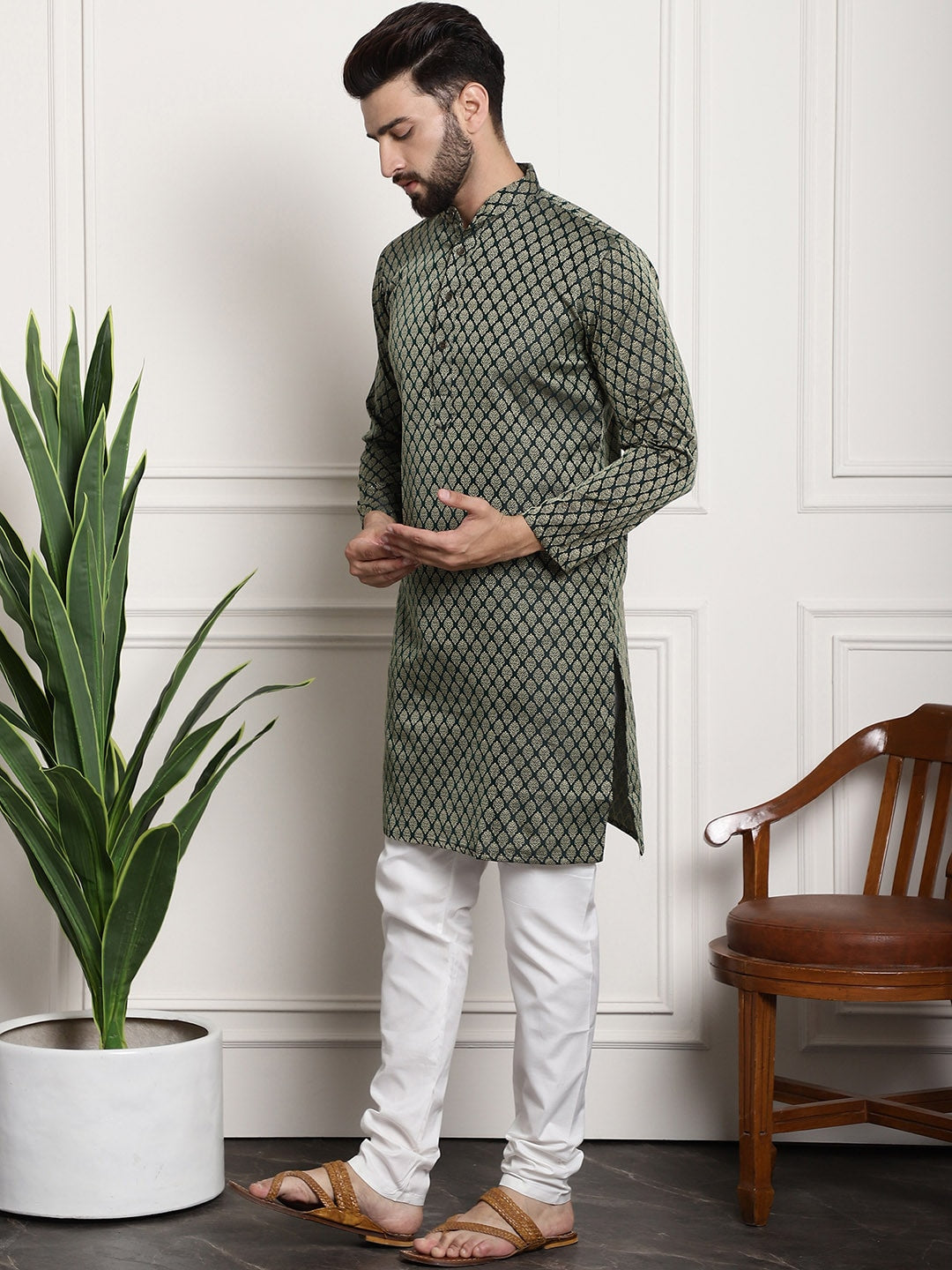 Sojanya Men Green & Off-White Woven Design Kurta with Churidar