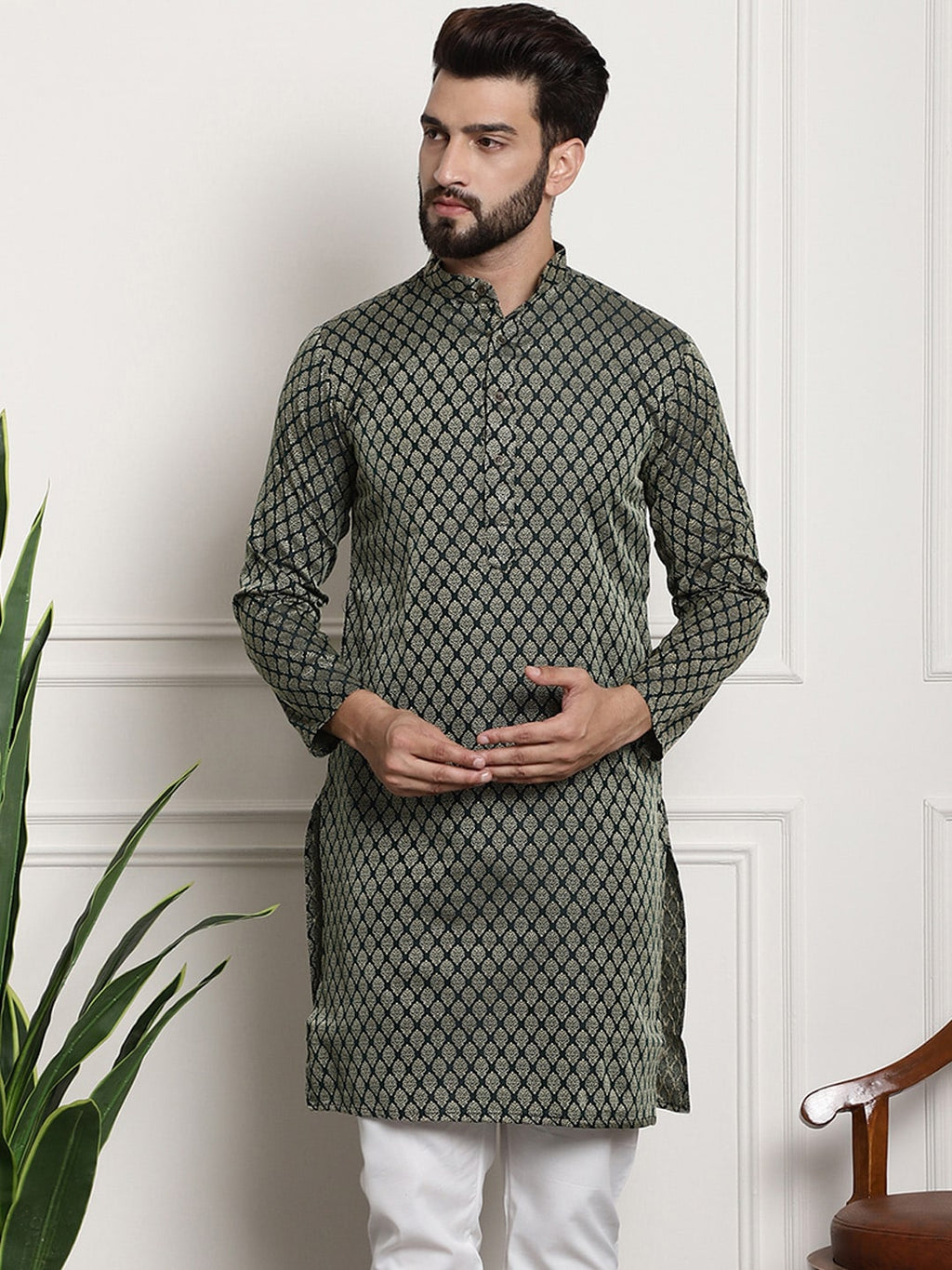 Sojanya Men Green & Beige Jacquard Silk Kurta