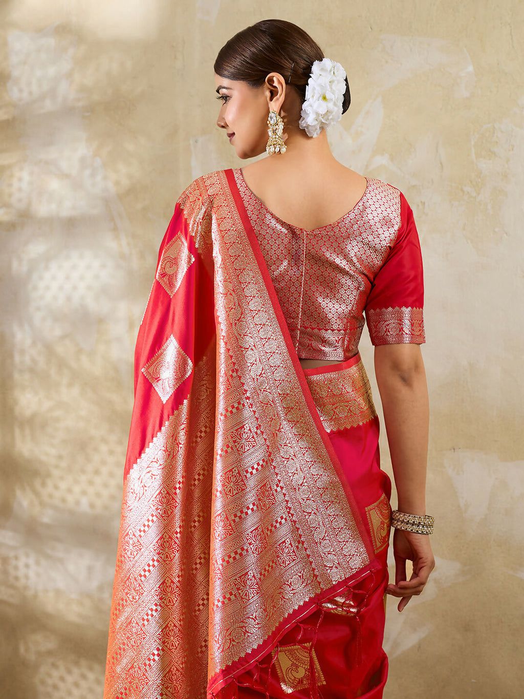 Shree Shyam Fashion Red Silk Blend Saree