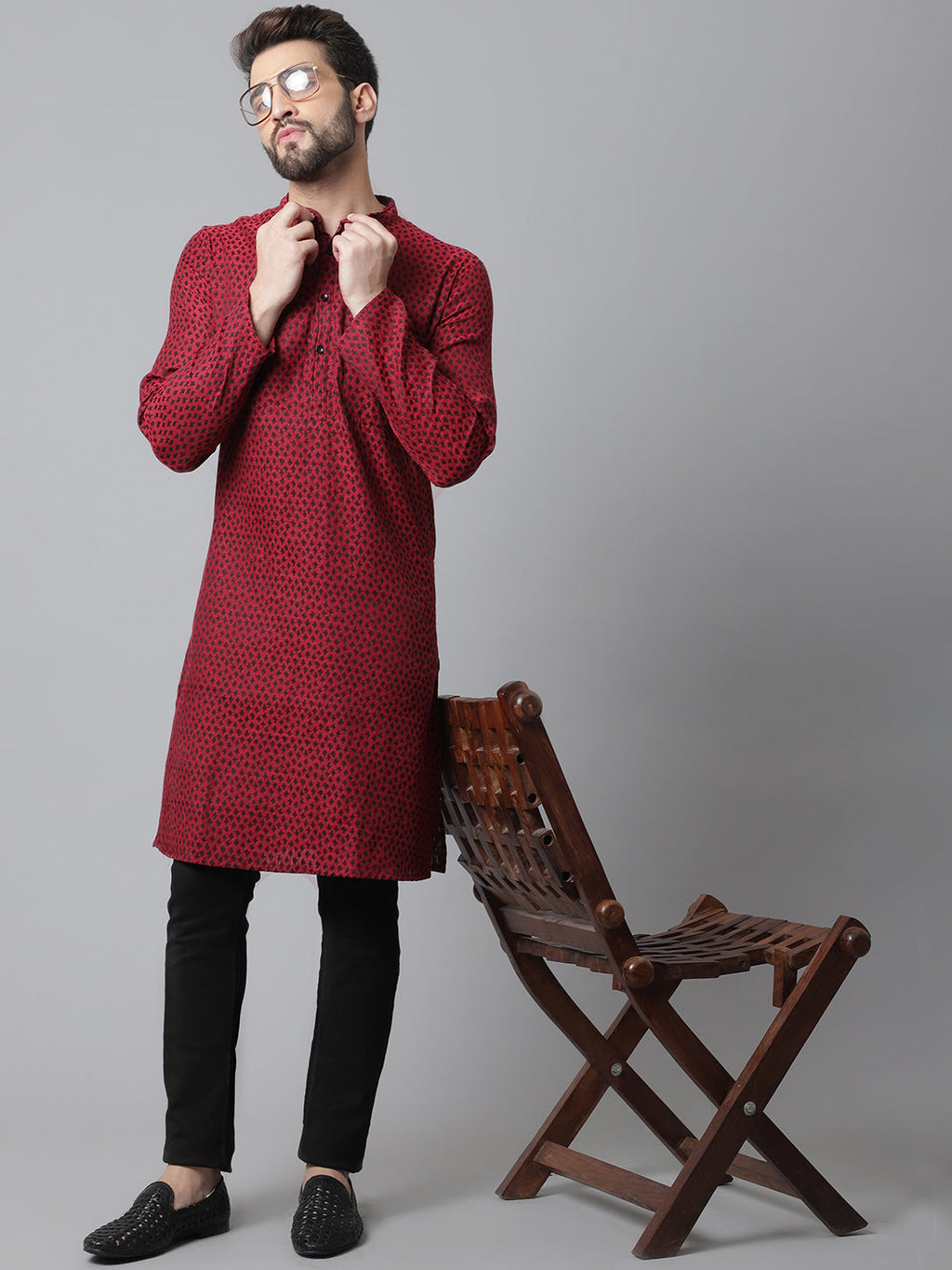 Even Apparels Maroon Solid Kurta With Band Collar