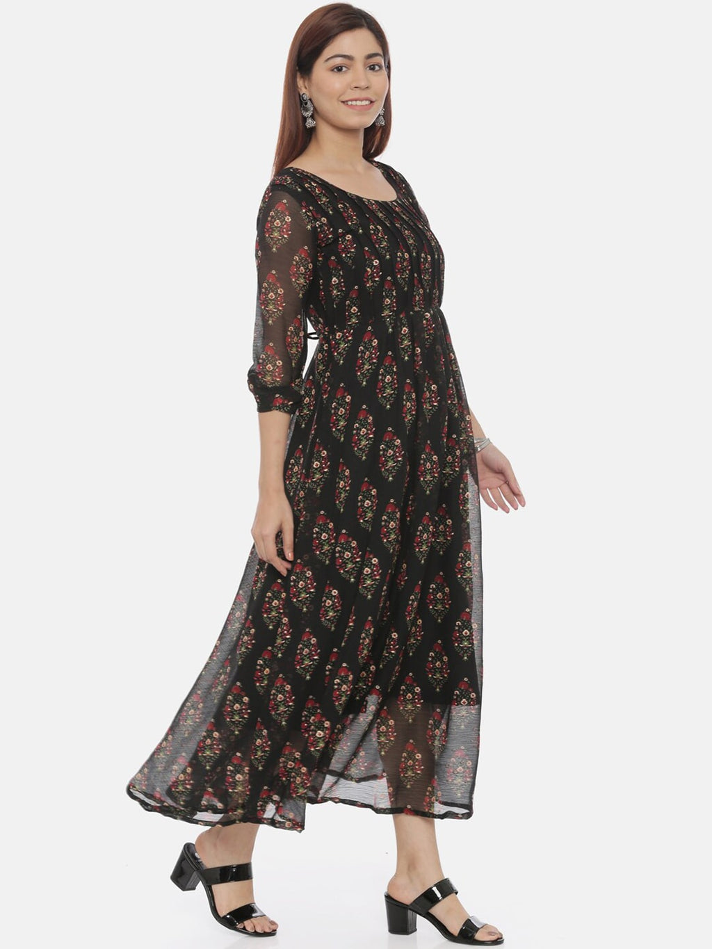 Souchii Women Black Printed Fit and Flare Dress