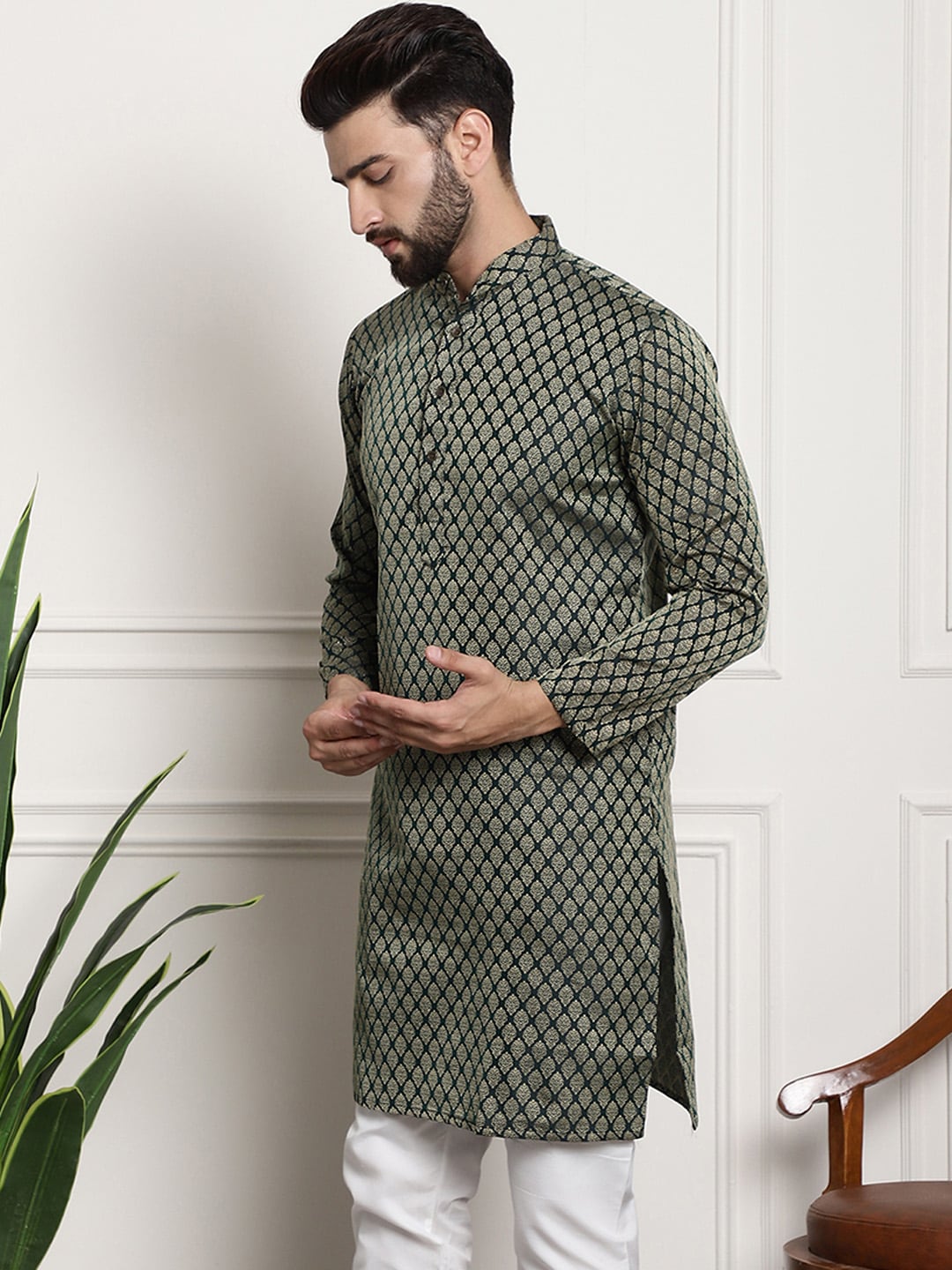 Sojanya Men Green & Beige Jacquard Silk Kurta