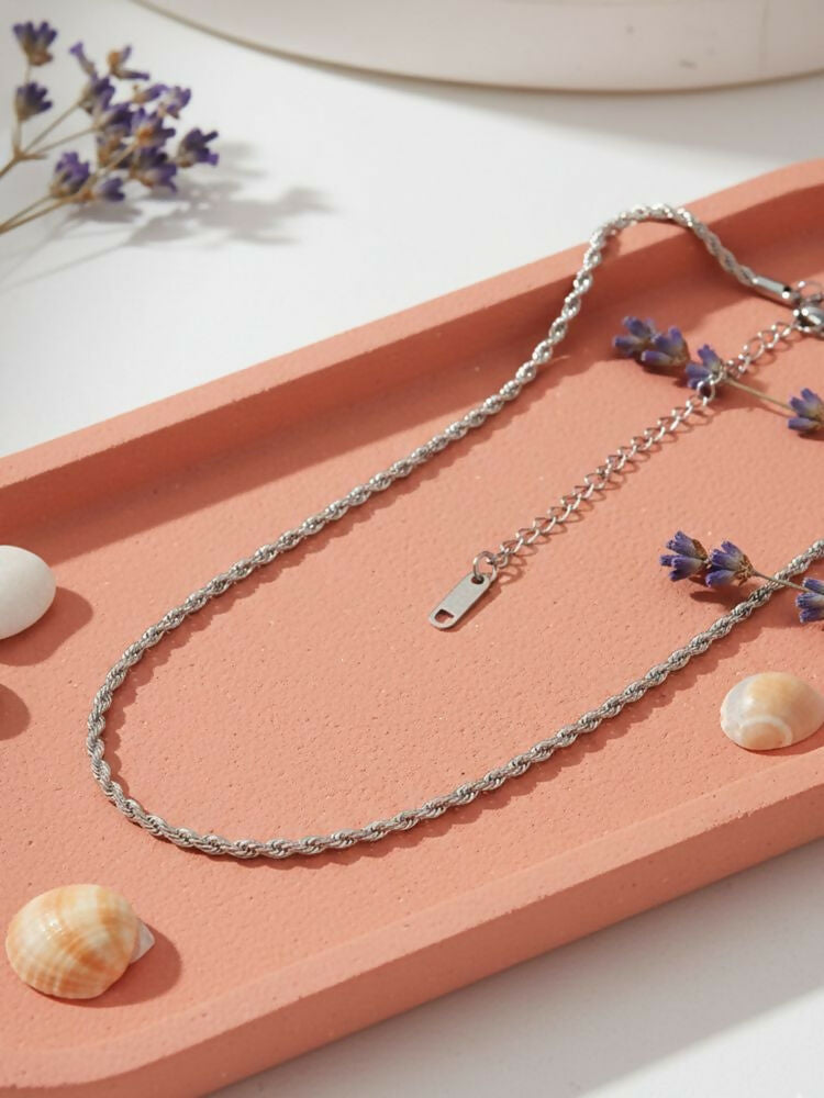 NVR Women German Silver Oxidised Chain