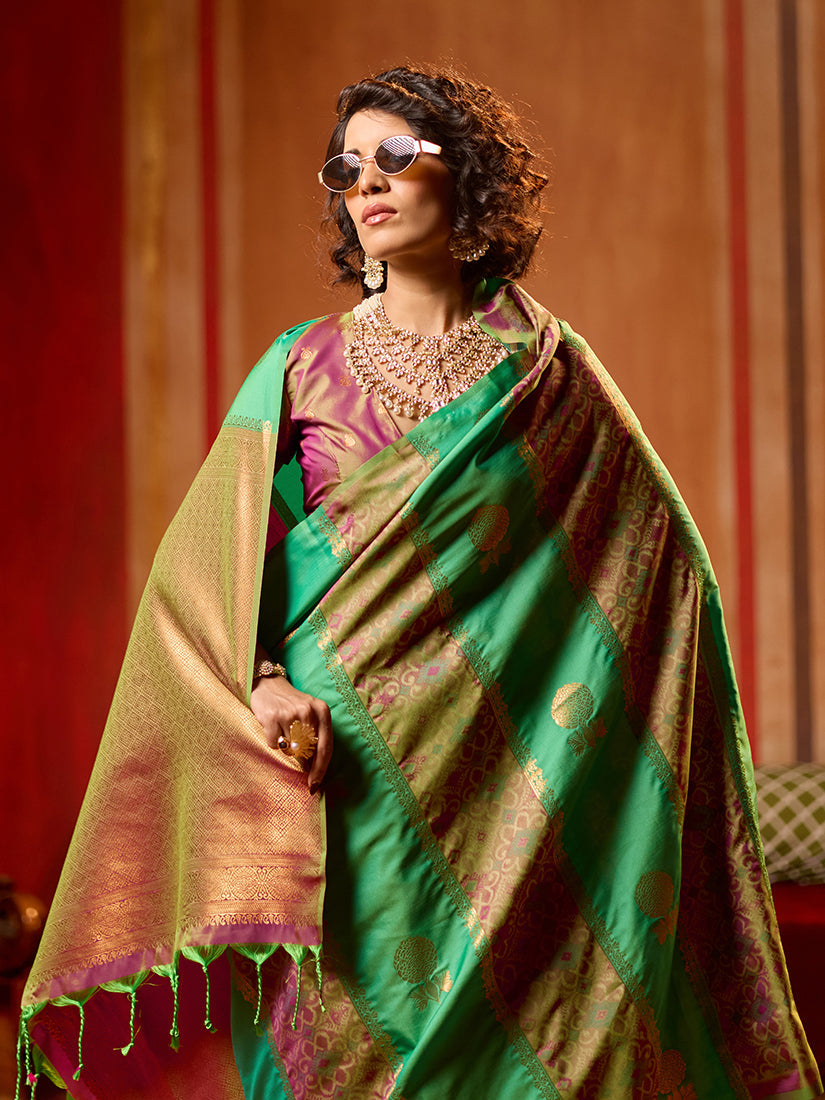 Monjolika Fashion Multi Colour Handloom Silk Blend Contemporary Saree With Weaving Work