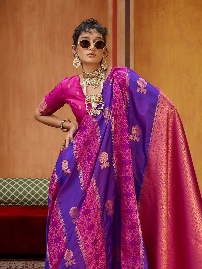 Monjolika Fashion Multi Colour Handloom Silk Blend Contemporary Saree With Weaving Work