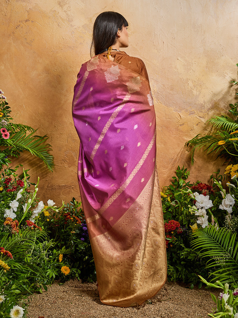 Monjolika Fashion Weaving Handloom Silk Blend Magenta Contemporary Saree