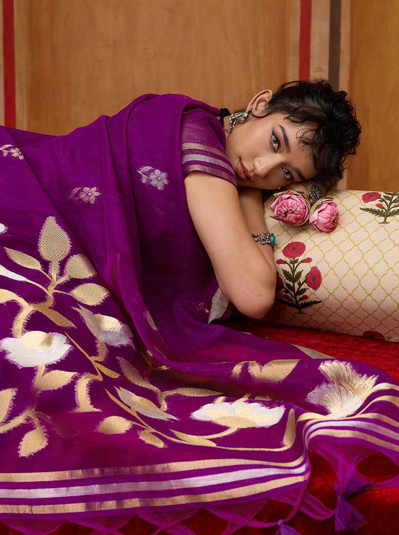 Monjolika Fashion Purple Silk Blend woven Work Saree