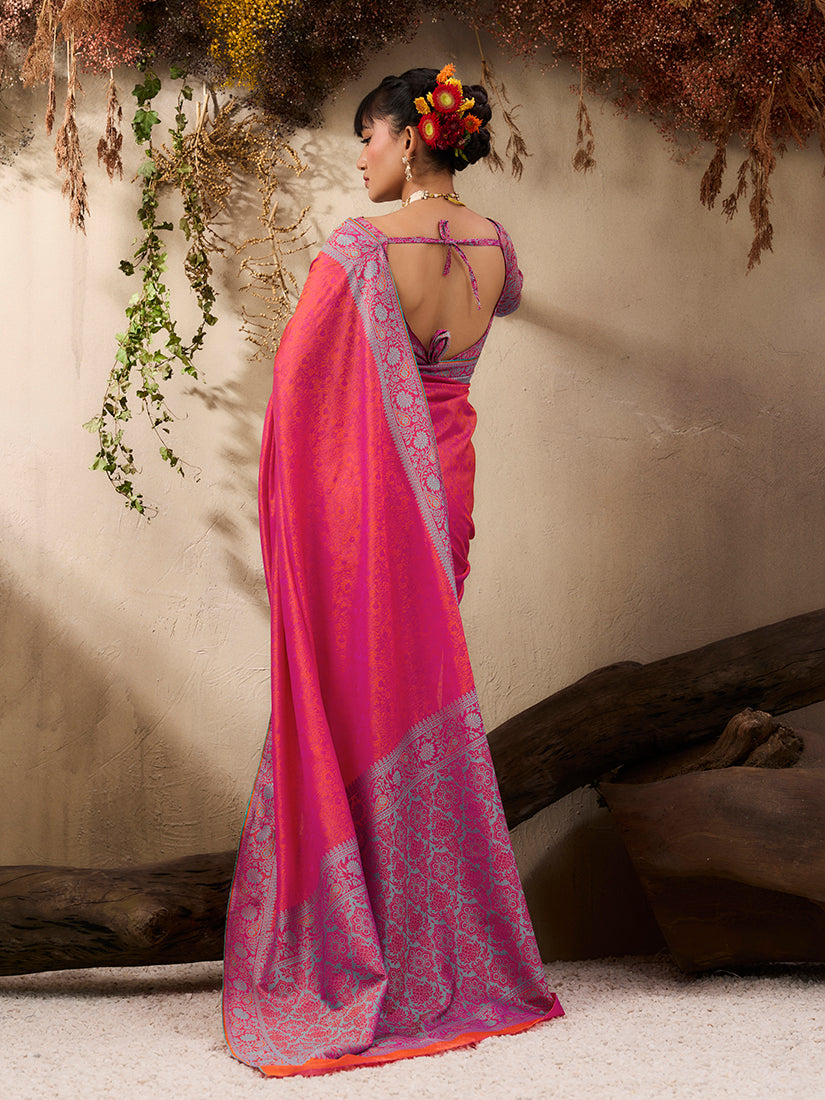Monjolika Fashion Salmon woven Kanjivaram Silk Blend Saree
