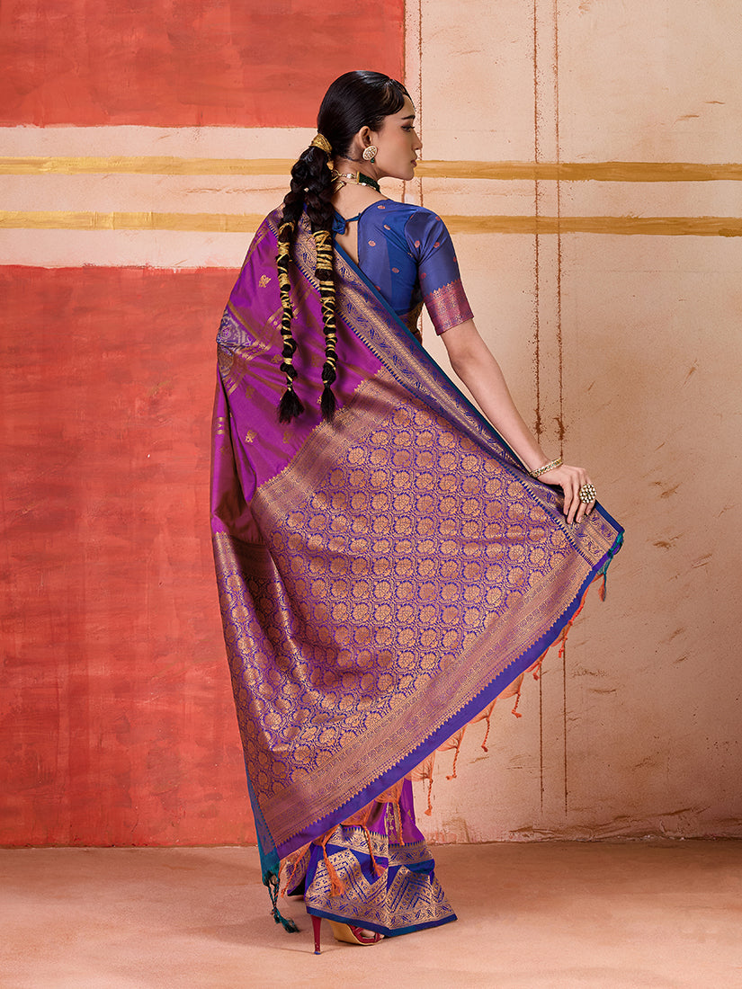 Monjolika Fashion Silk Blend woven Work Magenta Saree